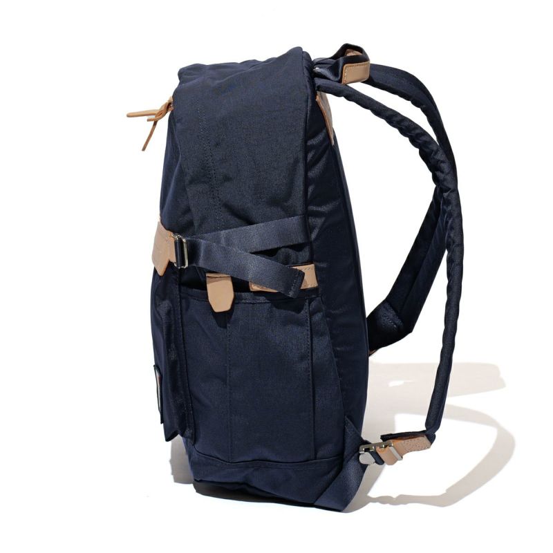 HIGHDENSITY DAY PACK/ BLACK
