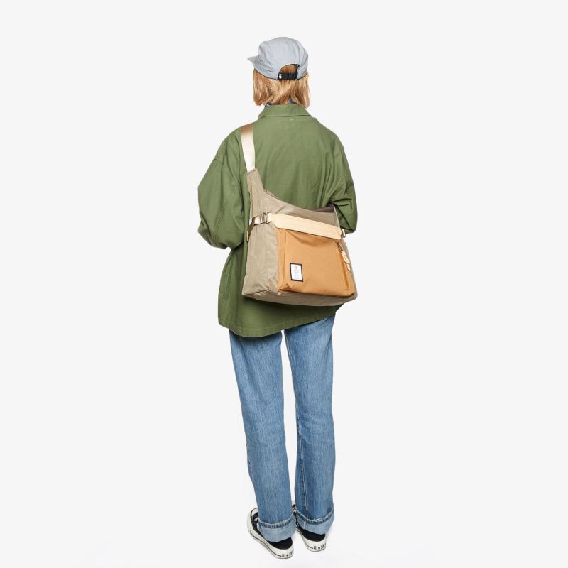 HI DENSITY SHOULDER/GRAY