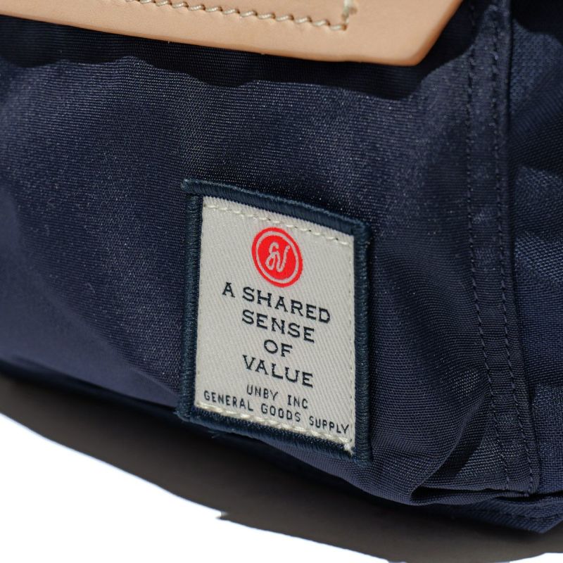 HIGHDENSITY MINI SHOULDER/ BLACK