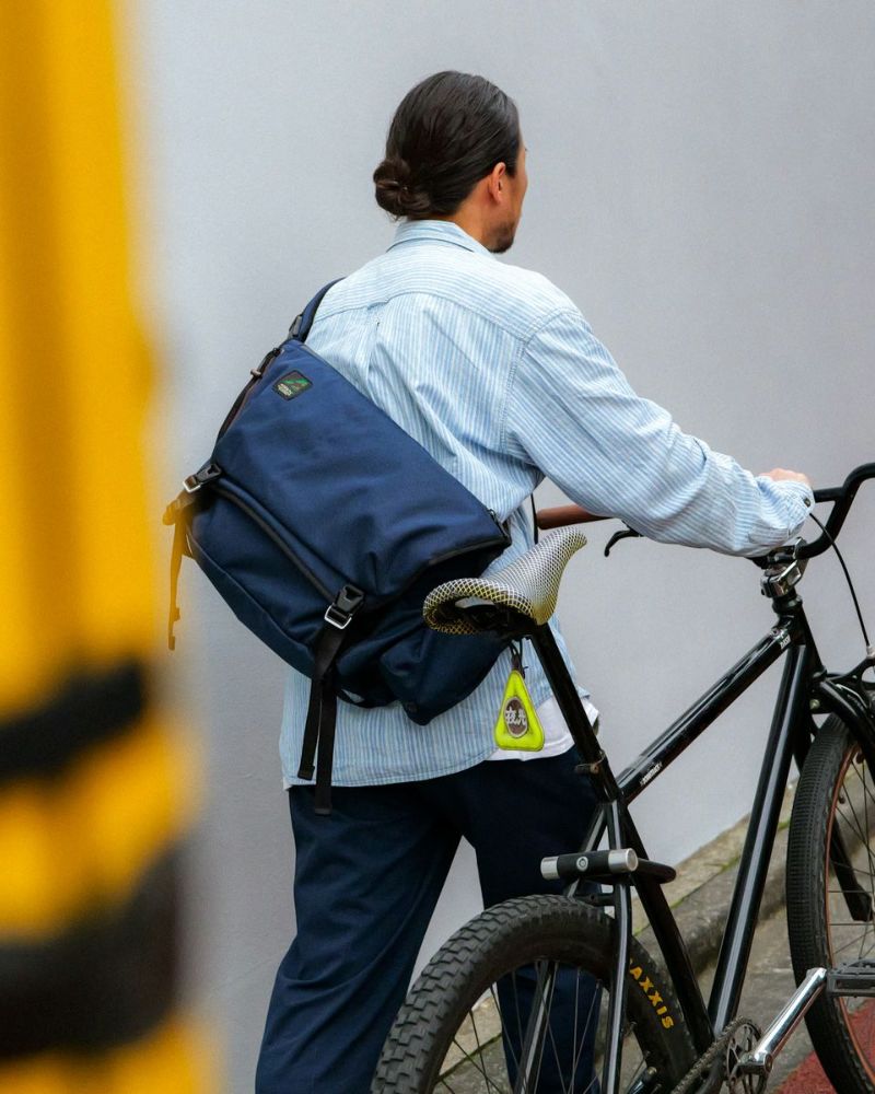 330×1100D CORDURA STANDARD SERIES MESSENGER / GRAY