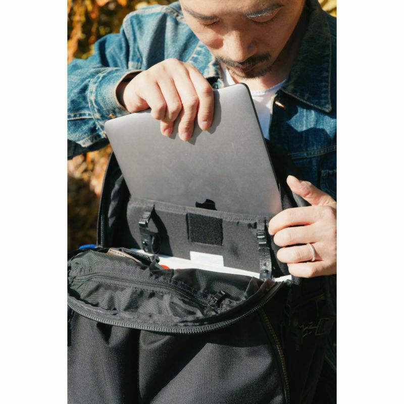 EXCLUSIVE BALLISTIC 2POCKET DAYPACK / BLACK