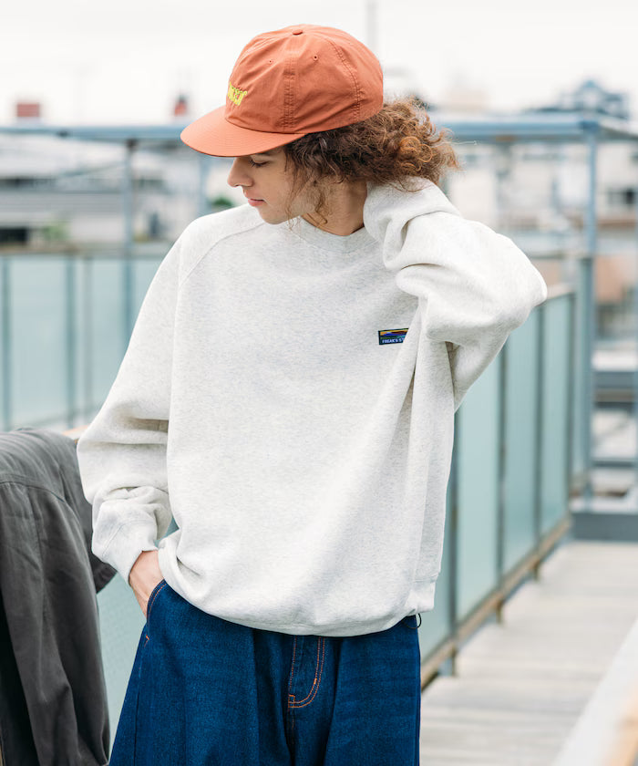 Big Silhouette One Point Logo Raglan Sleeve Spindle Sweatshirt [Limited Edition]