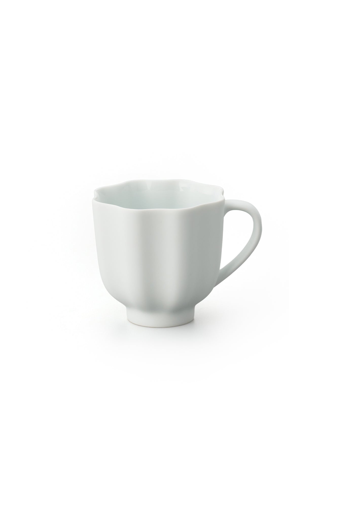 PORCELAIN POTTERY TEA MUG - WHITE