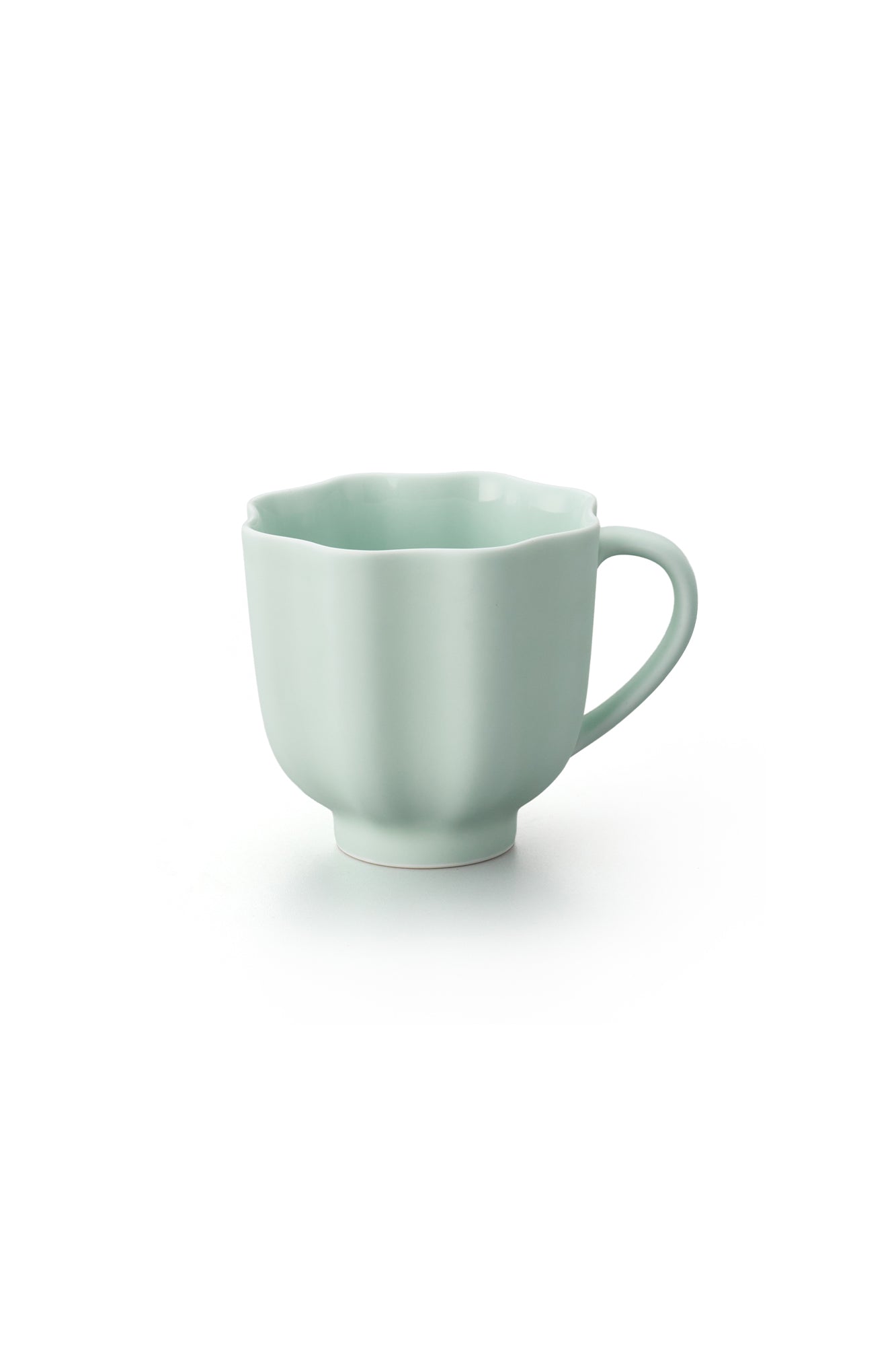 PORCELAIN POTTERY TEA MUG - CLEARLY AQUA