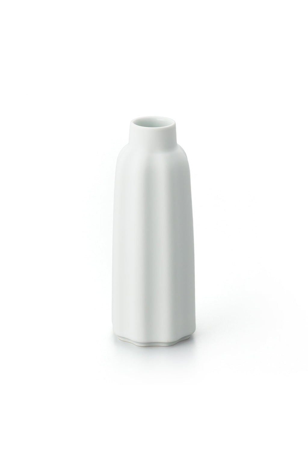 PORCELAIN POTTERY VASE - WHITE