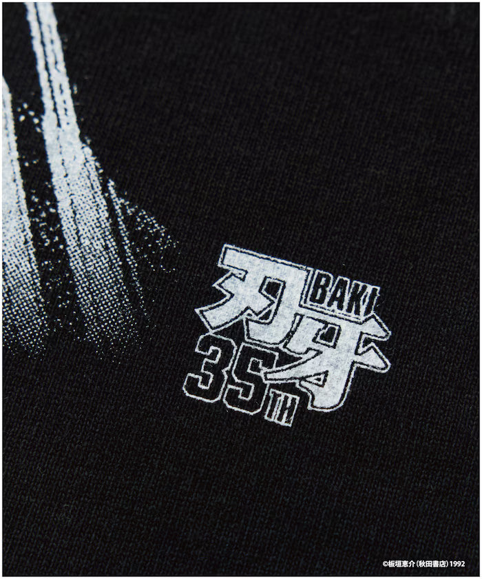[Sales start on June 12 at 12:00] Baki 'Mr. Unchained/Biscuit Olly' Print Crew Neck T-Shirt