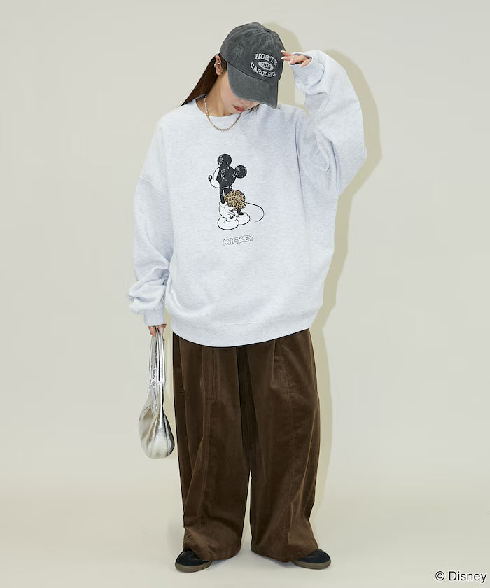 Limited Edition MICKEY MOUSE GRAPHIC SWEAT