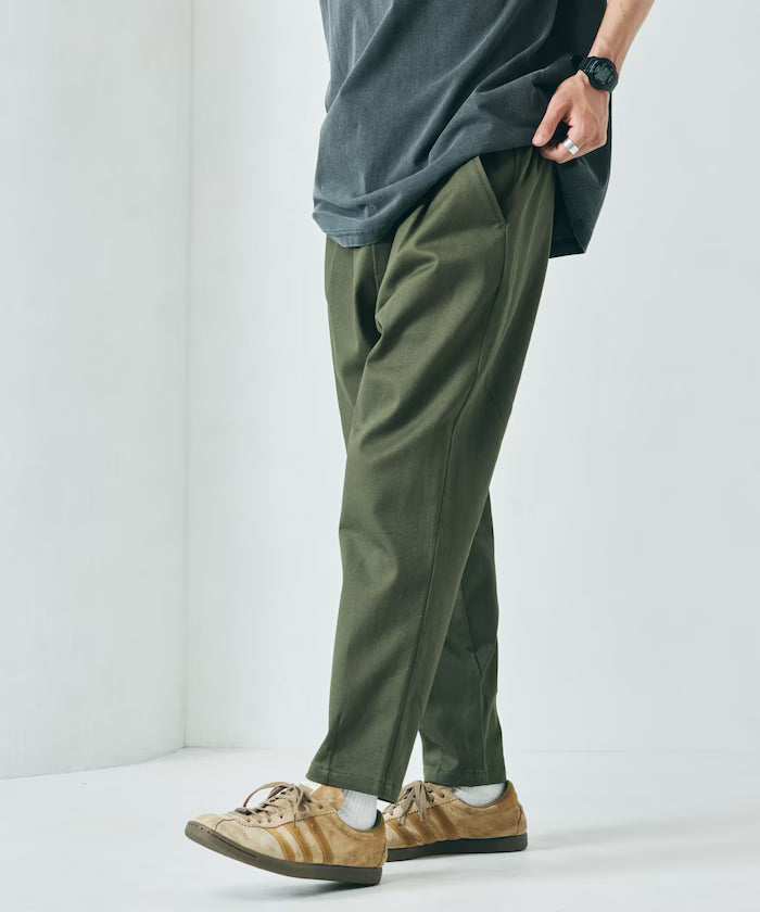 Basic Silhouette Stretch Easy Tapered Pants 【Limited Release】