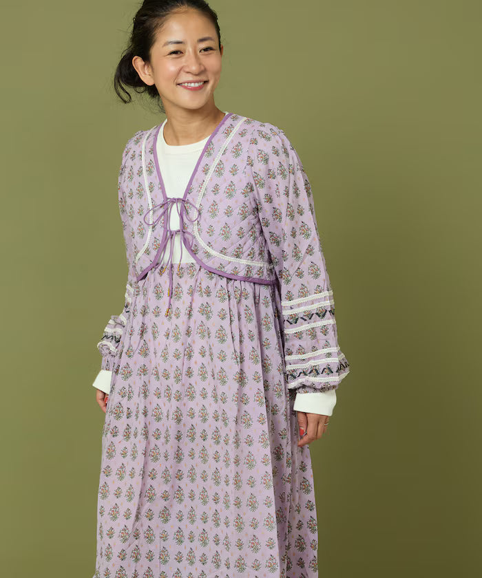 Bust Cut One-Piece with Chest Quilt and Ribbon