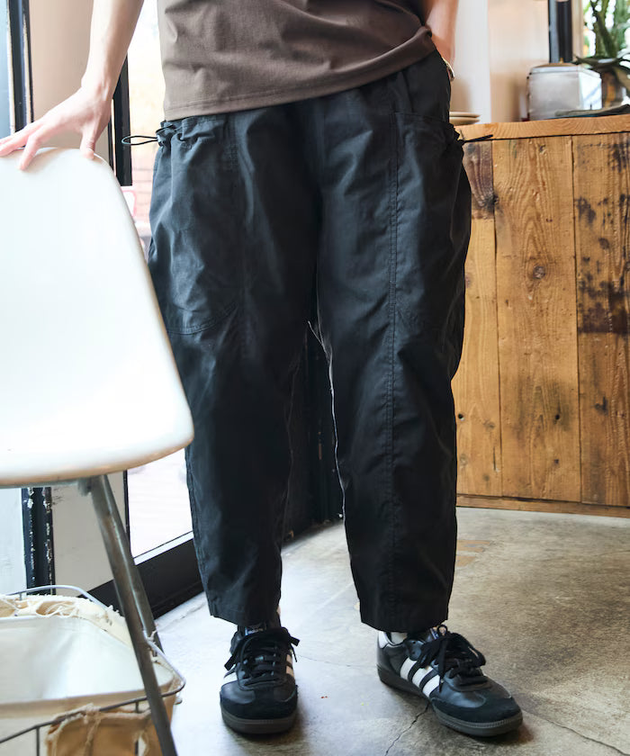 Wide Silhouette Barrel Leg Pocket Code Easy Cargo Pants [Limited Edition]