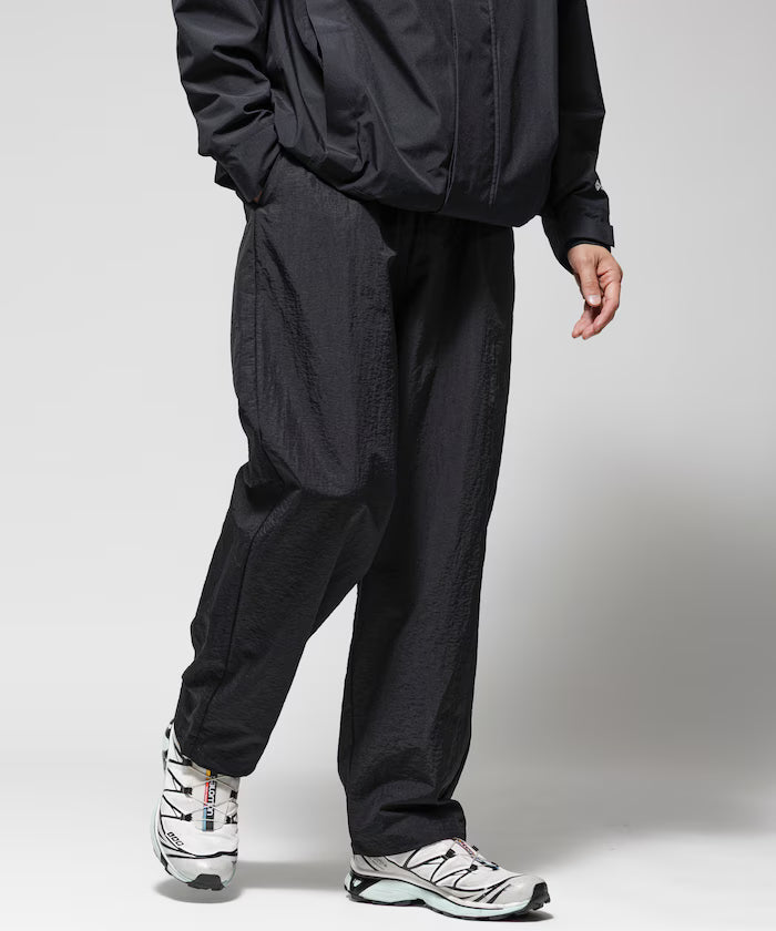 Wide Straight Nylon Track Pants / Tapered Silhouette Easy Nylon Pants
