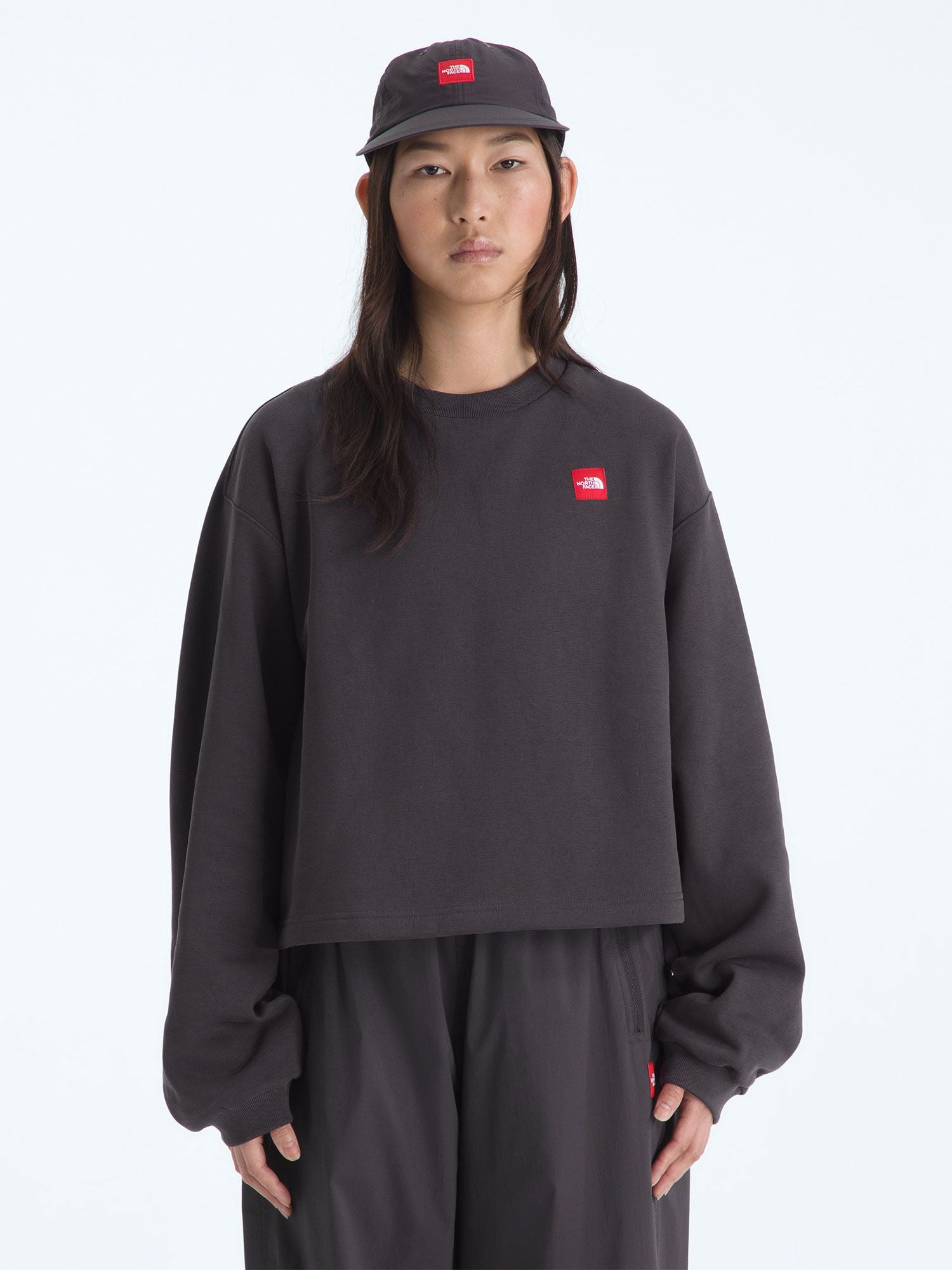 Red Box Sweat Crew (Women's) - Obsidian