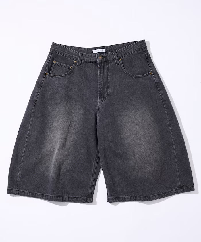 Wide Silhouette Vintage Processed Cropped Curve Denim Shorts