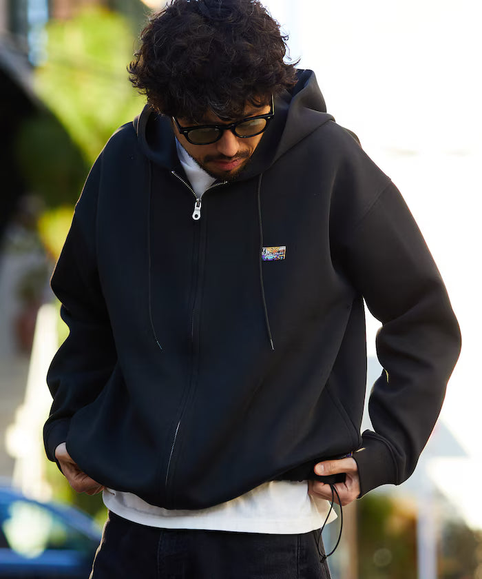 Big Silhouette Spindle Cardboard One Point Logo Sweat Zip-Up Hoodie