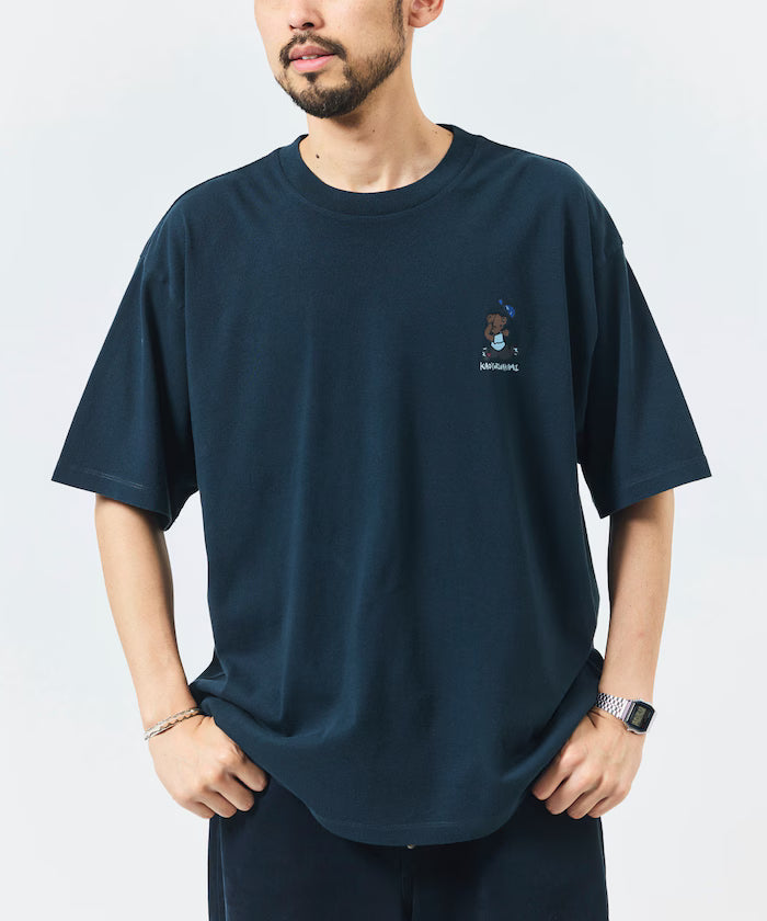 [Sales start on May 22 at 12:00] kaoyorinakami × FREAK'S STORE / Kaoyorinakami limited edition Hashiri Punch Bear Tee