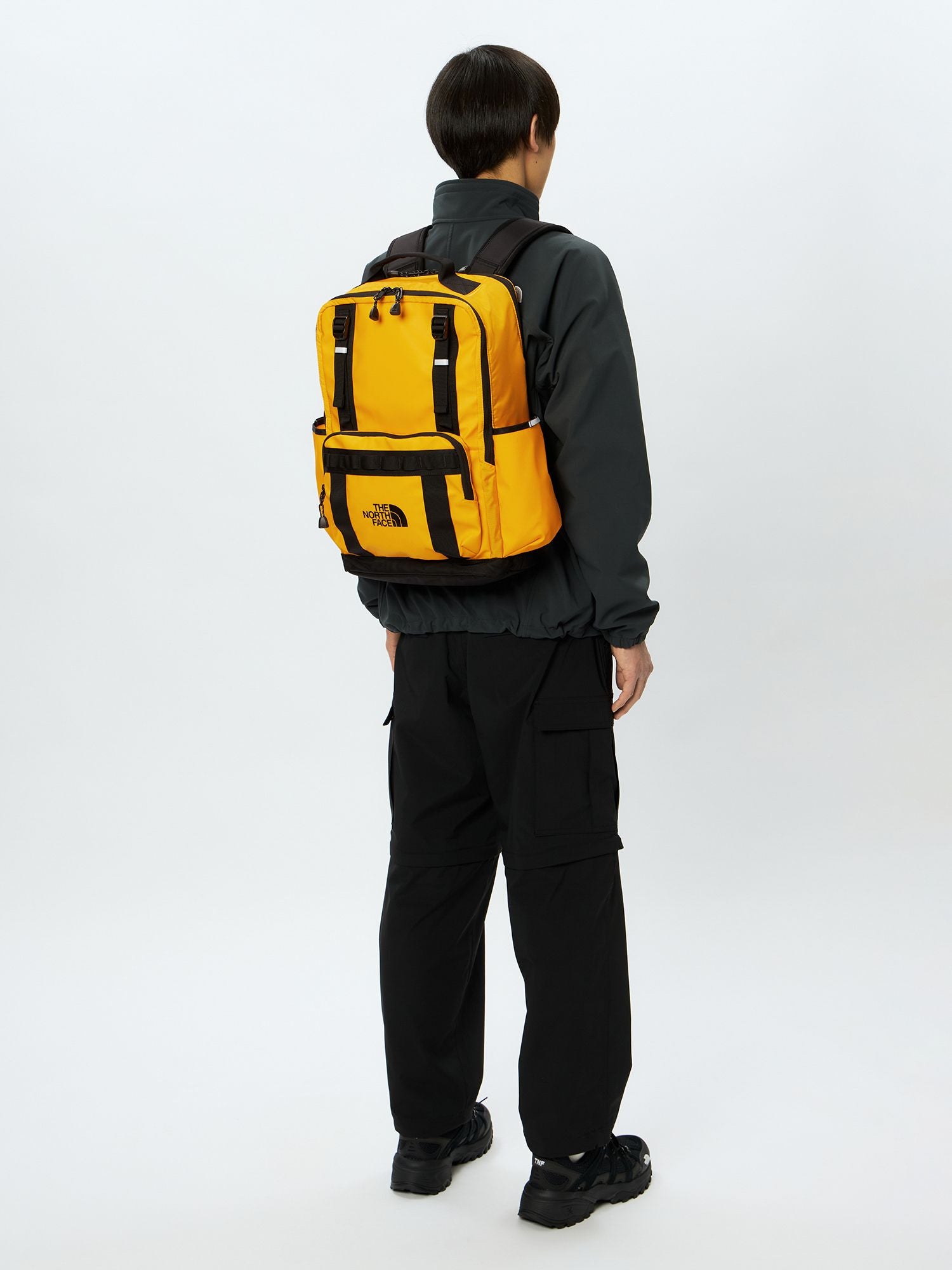 Base Camp Day Pack (Unisex)