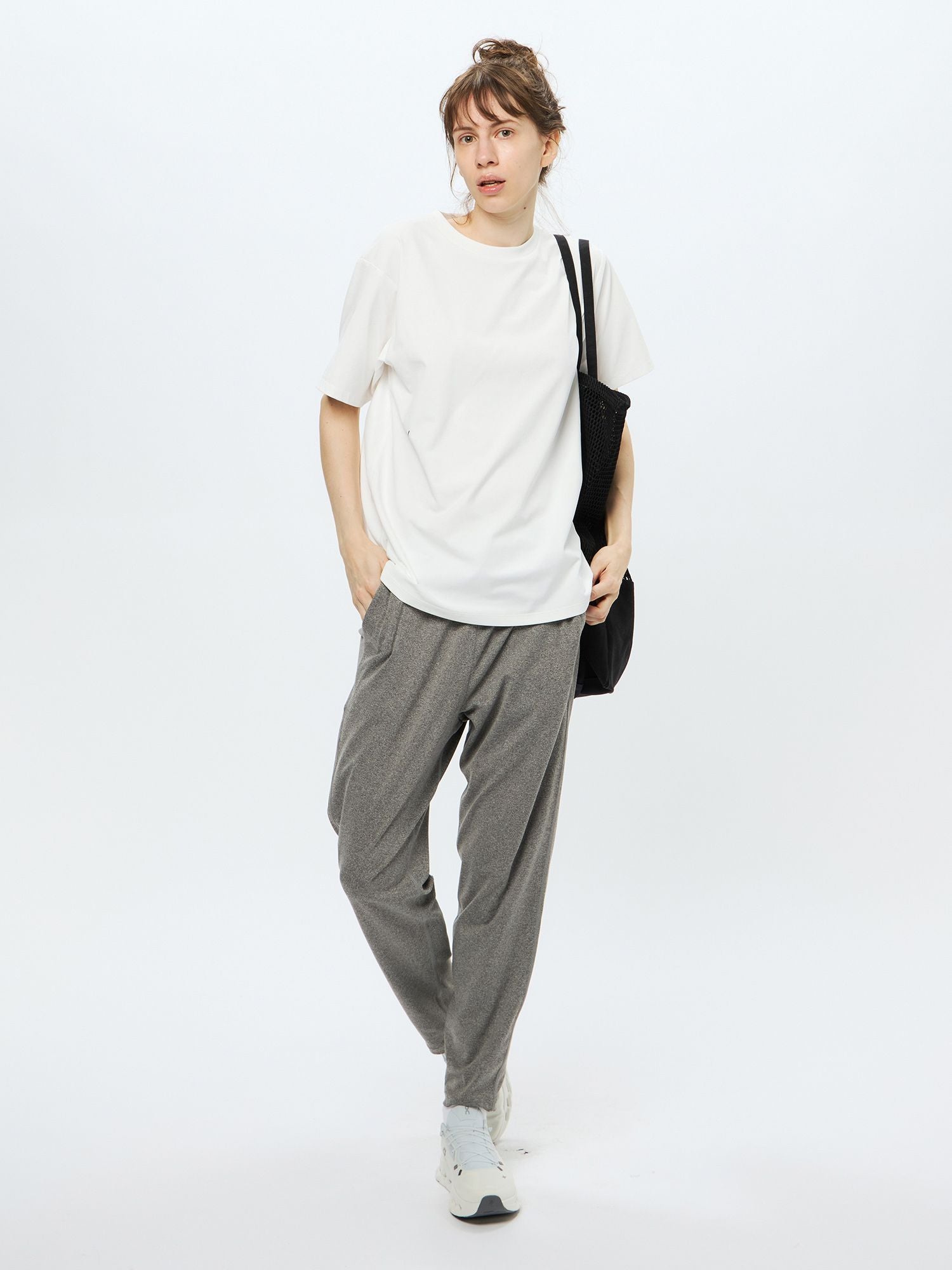 Hae Short Sleeve Small Logo Crew (Unisex)