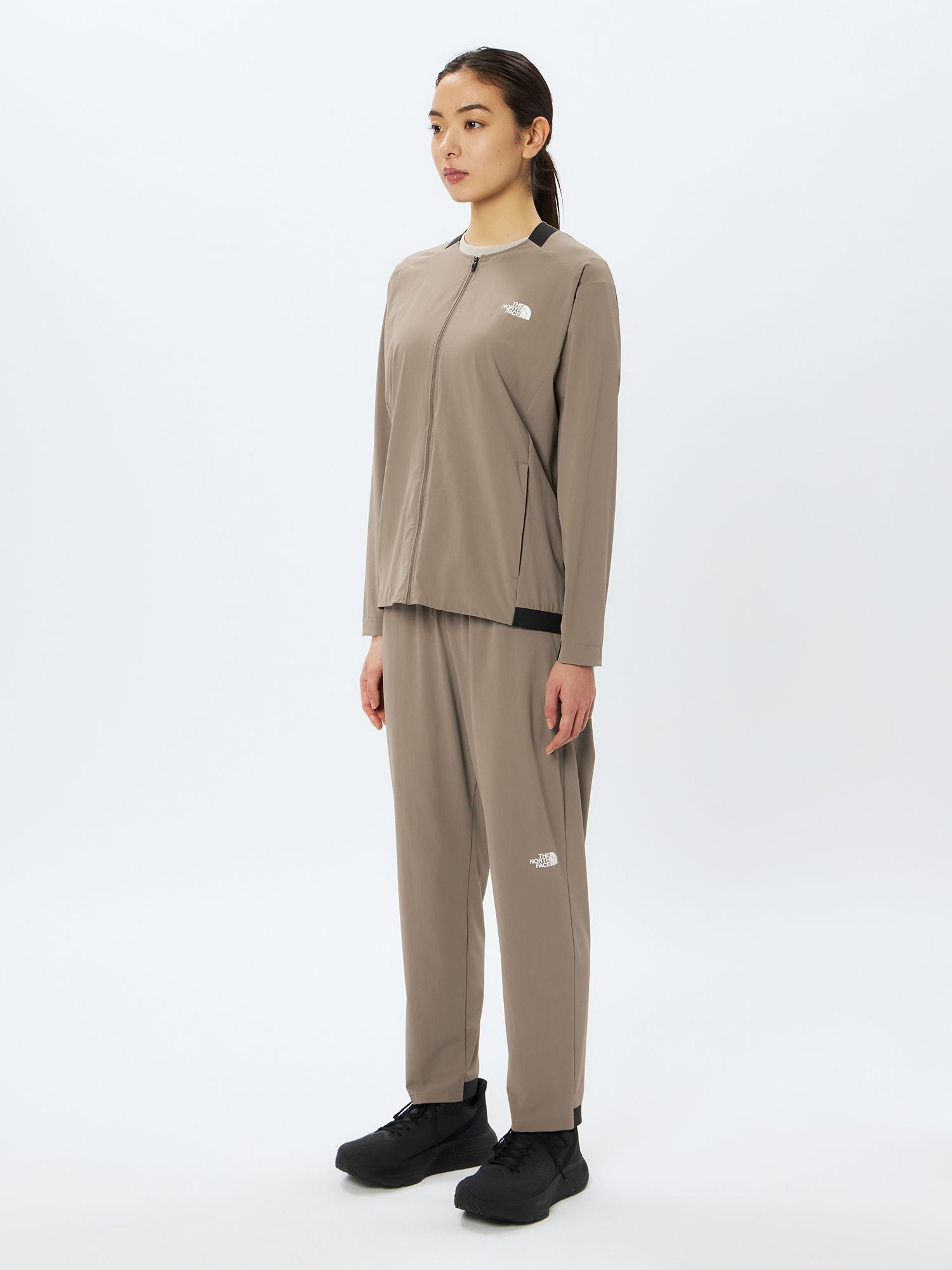 Flexible Round Neck Jacket (Women's)