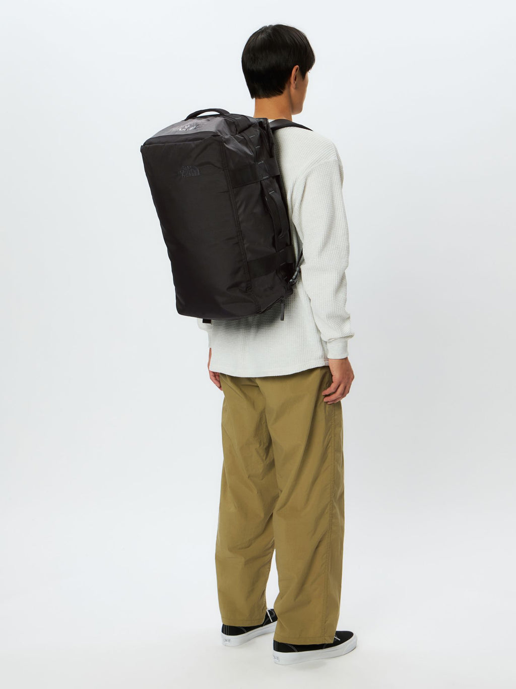 Base Camp Voyager Light 42L