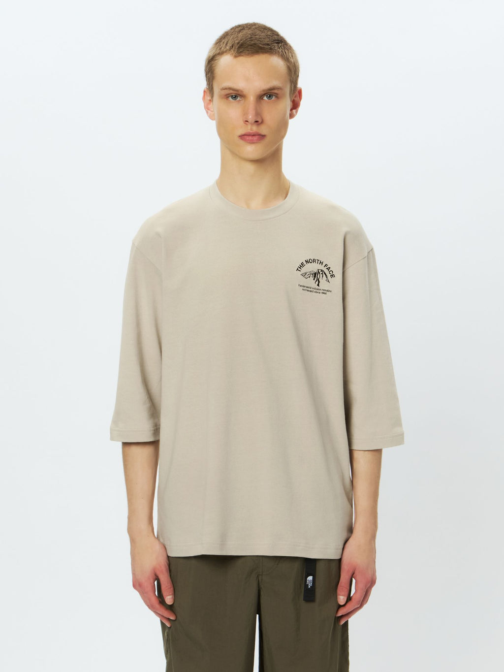 Quarter Sleeve One Point Logo Tee (Unisex)