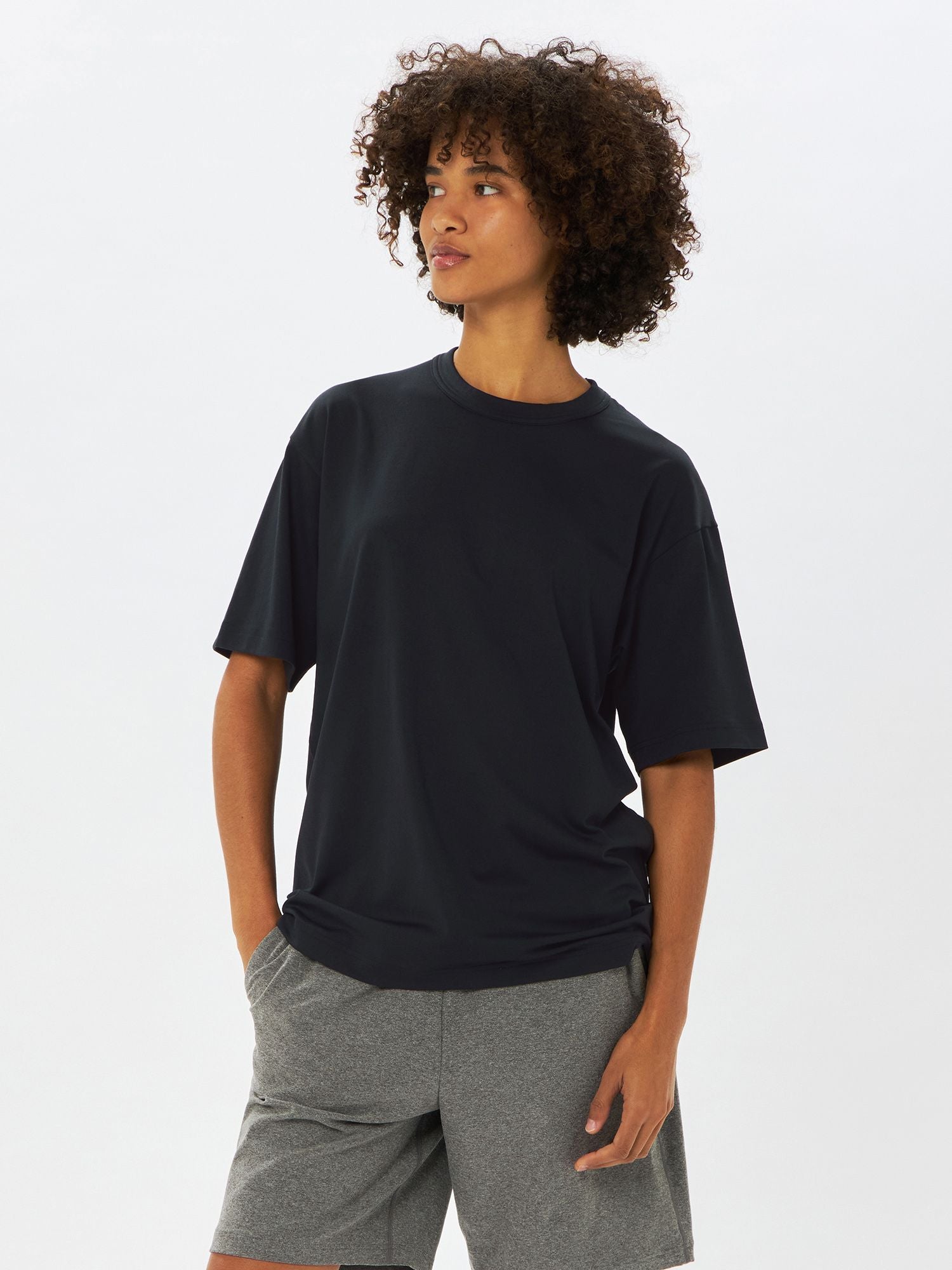 Nami Ma/ Short Sleeve Crew (Unisex)