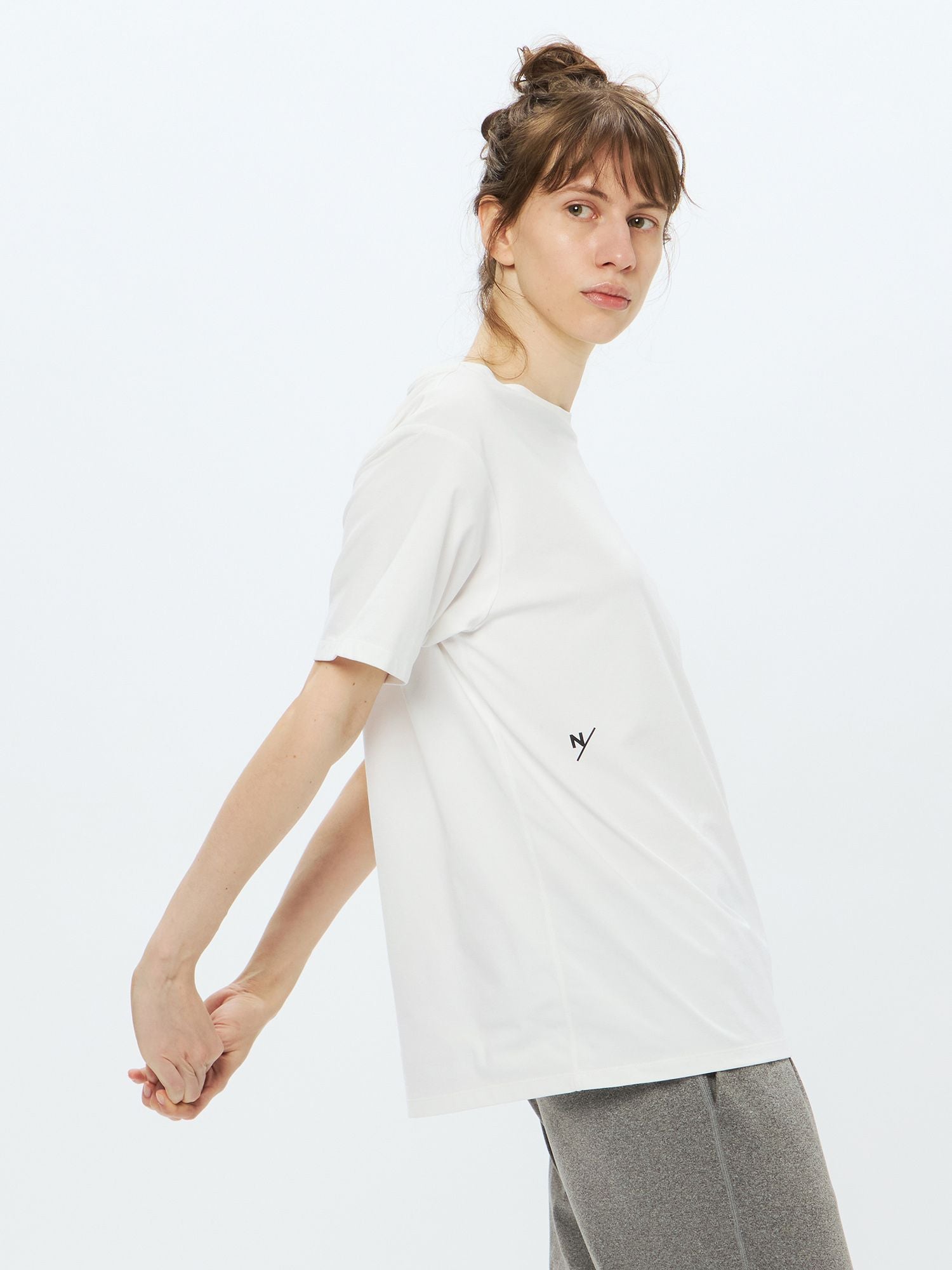 Hae Short Sleeve Small Logo Crew (Unisex)