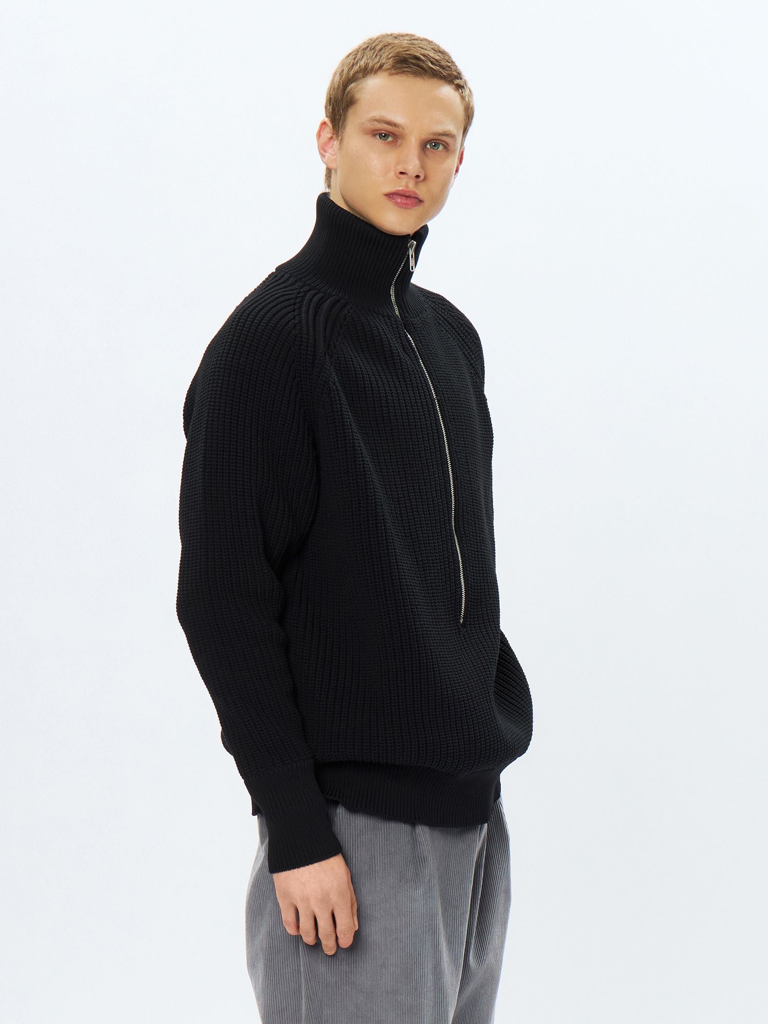 Karaminza/ Low Gauge Half Zip (Unisex)