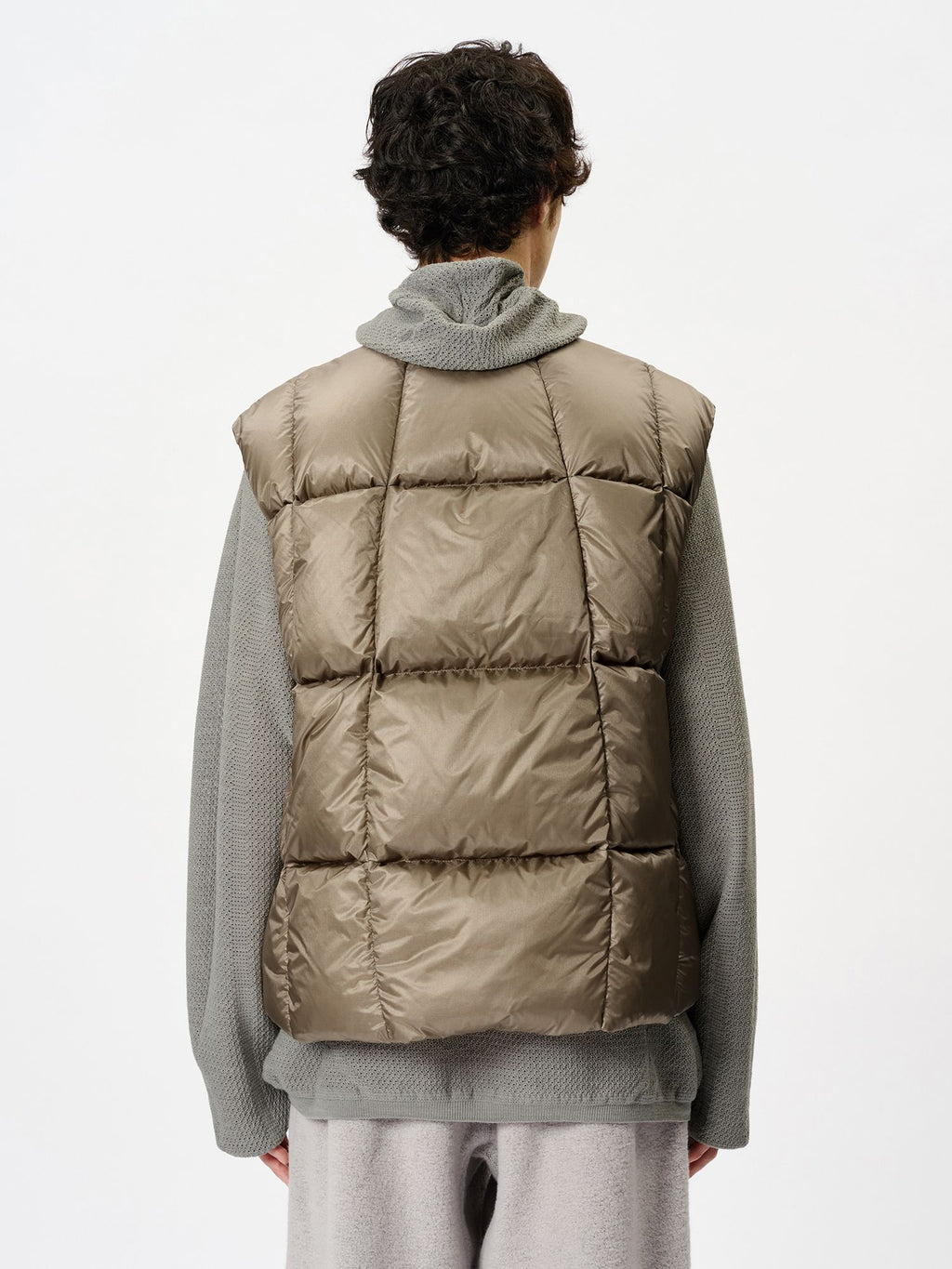 Goldwin 0 3-Dimensional Down Light Vest (Unisex)