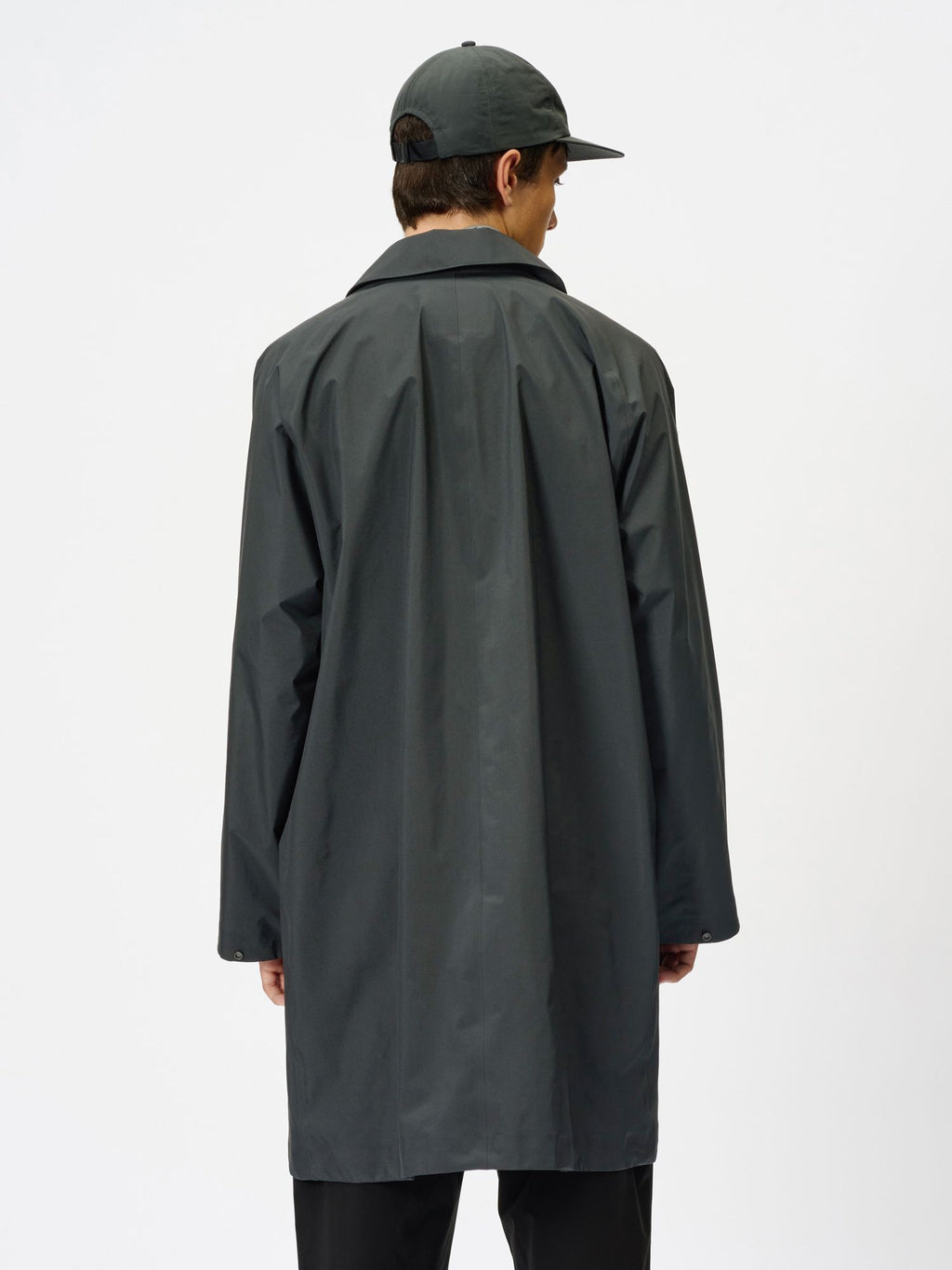 GORE-TEX Three-Quarter Overcoat (Unisex)