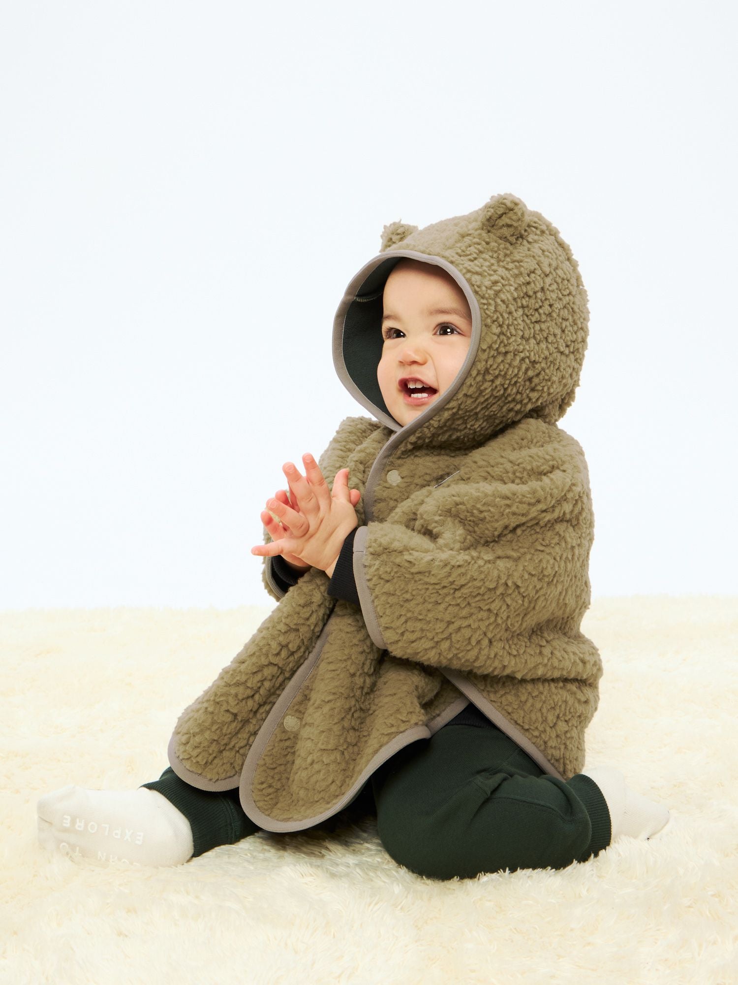 Cuddle Fleece Poncho (Baby)