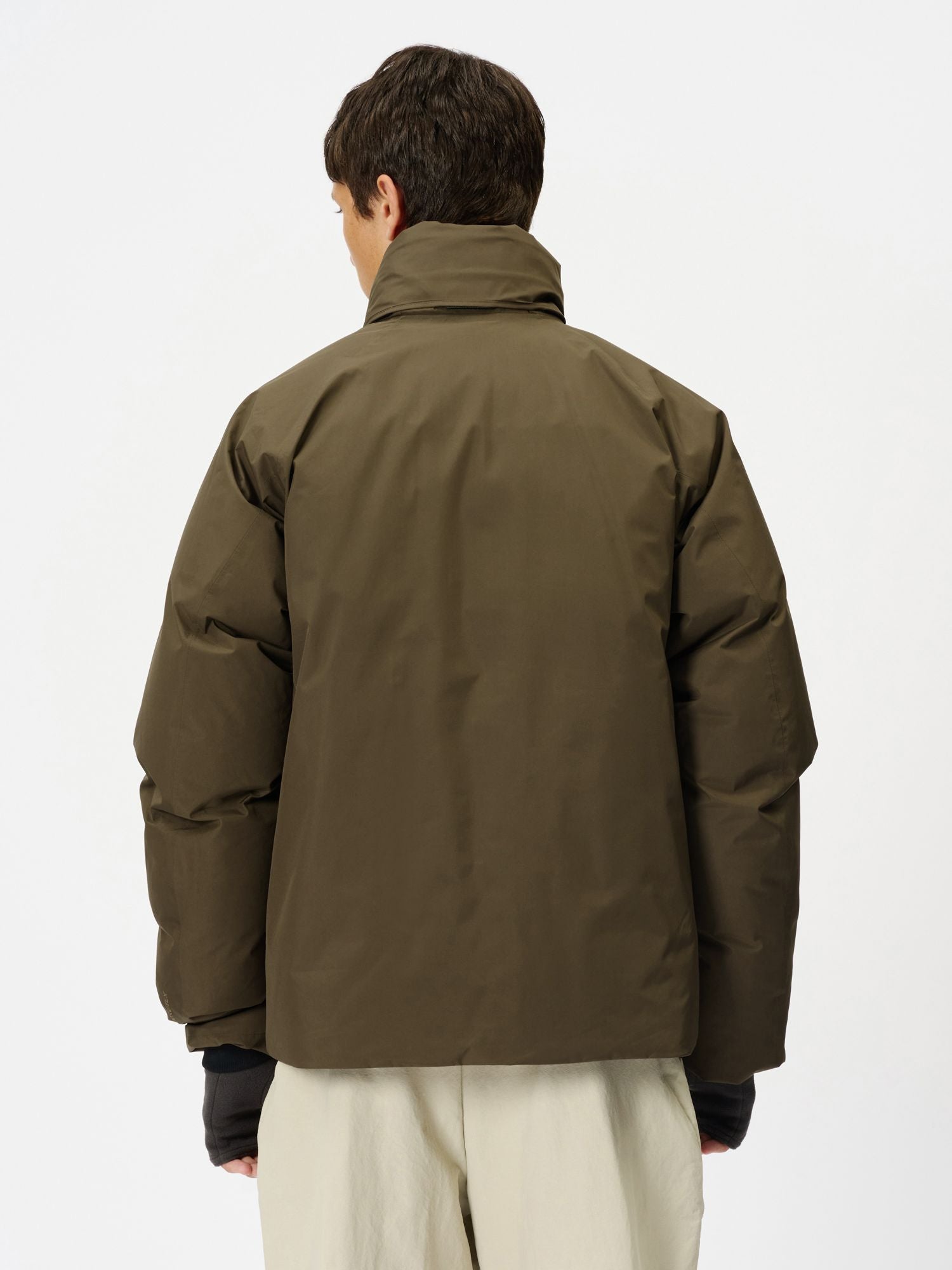 GORE-TEX 900 Fill Power Down Jacket (Unisex)