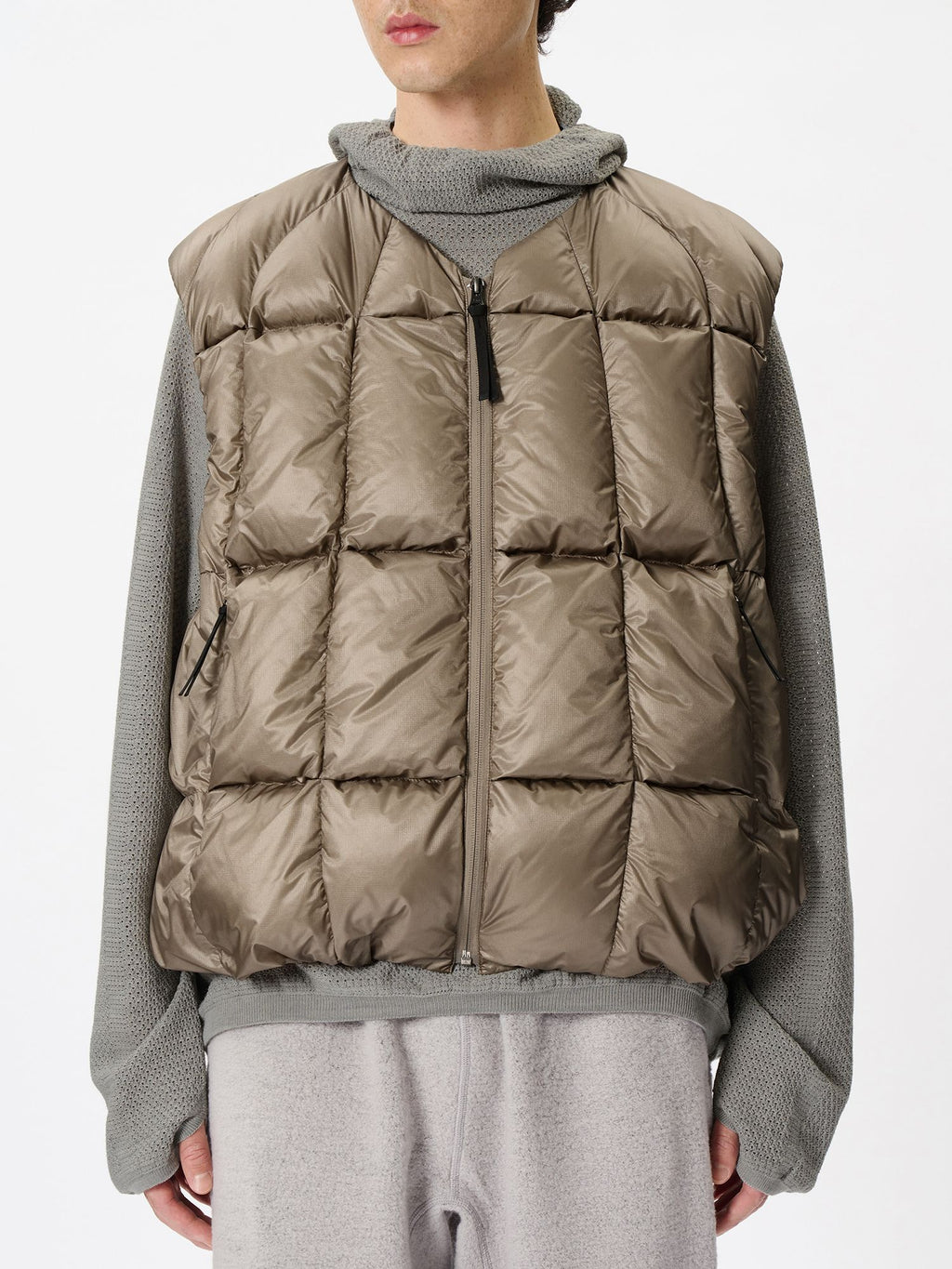 Goldwin 0 3-Dimensional Down Light Vest (Unisex)