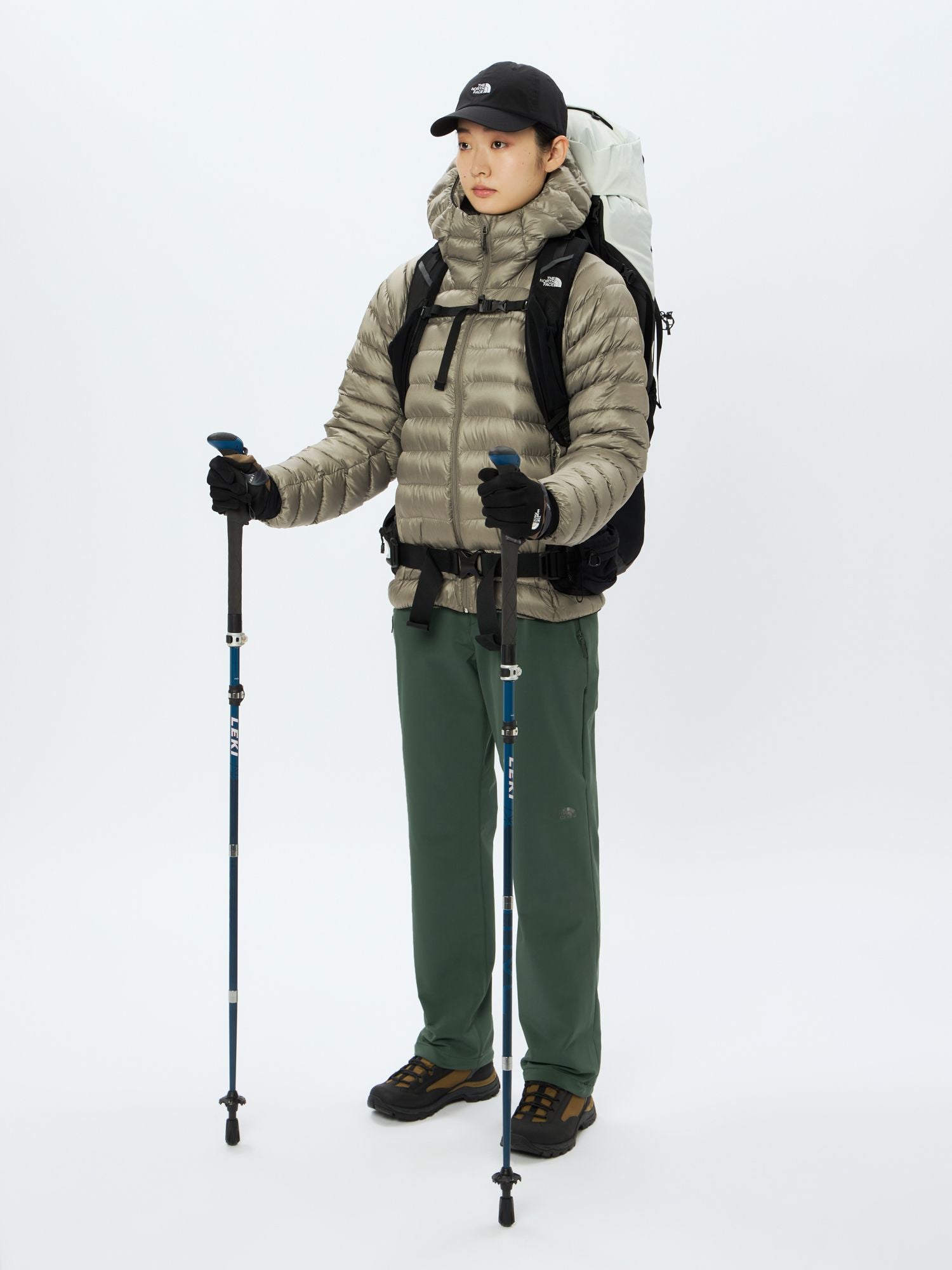 Wuzel Hoodie (Women's)