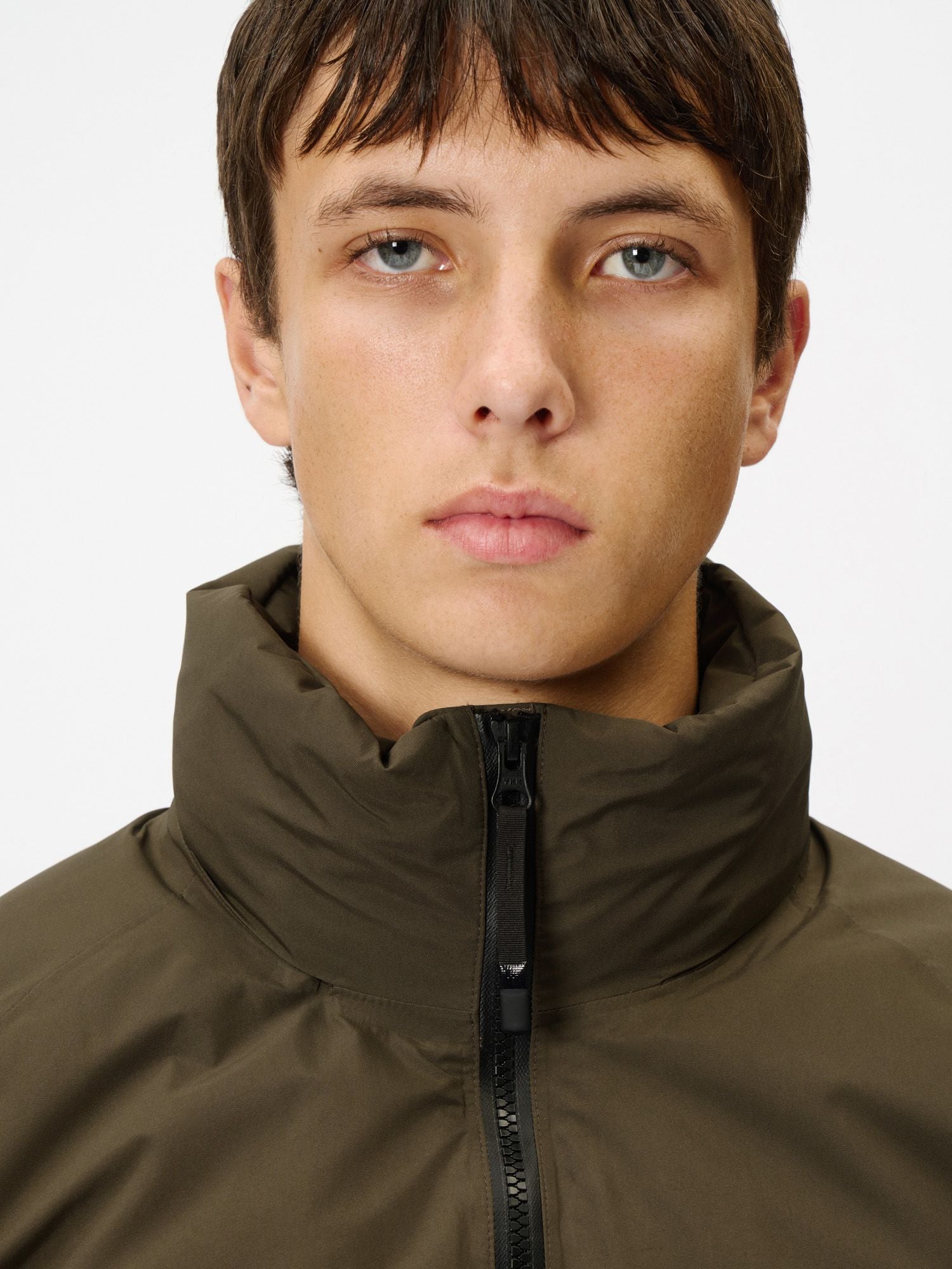 GORE-TEX 900 Fill Power Down Jacket (Unisex)