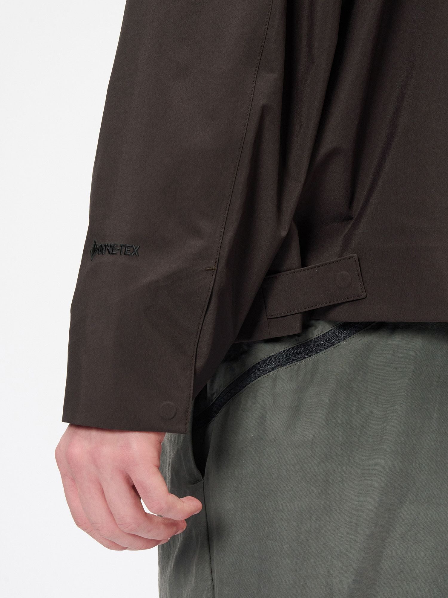 Gore-Tex Three-Layer Blouson (Unisex)