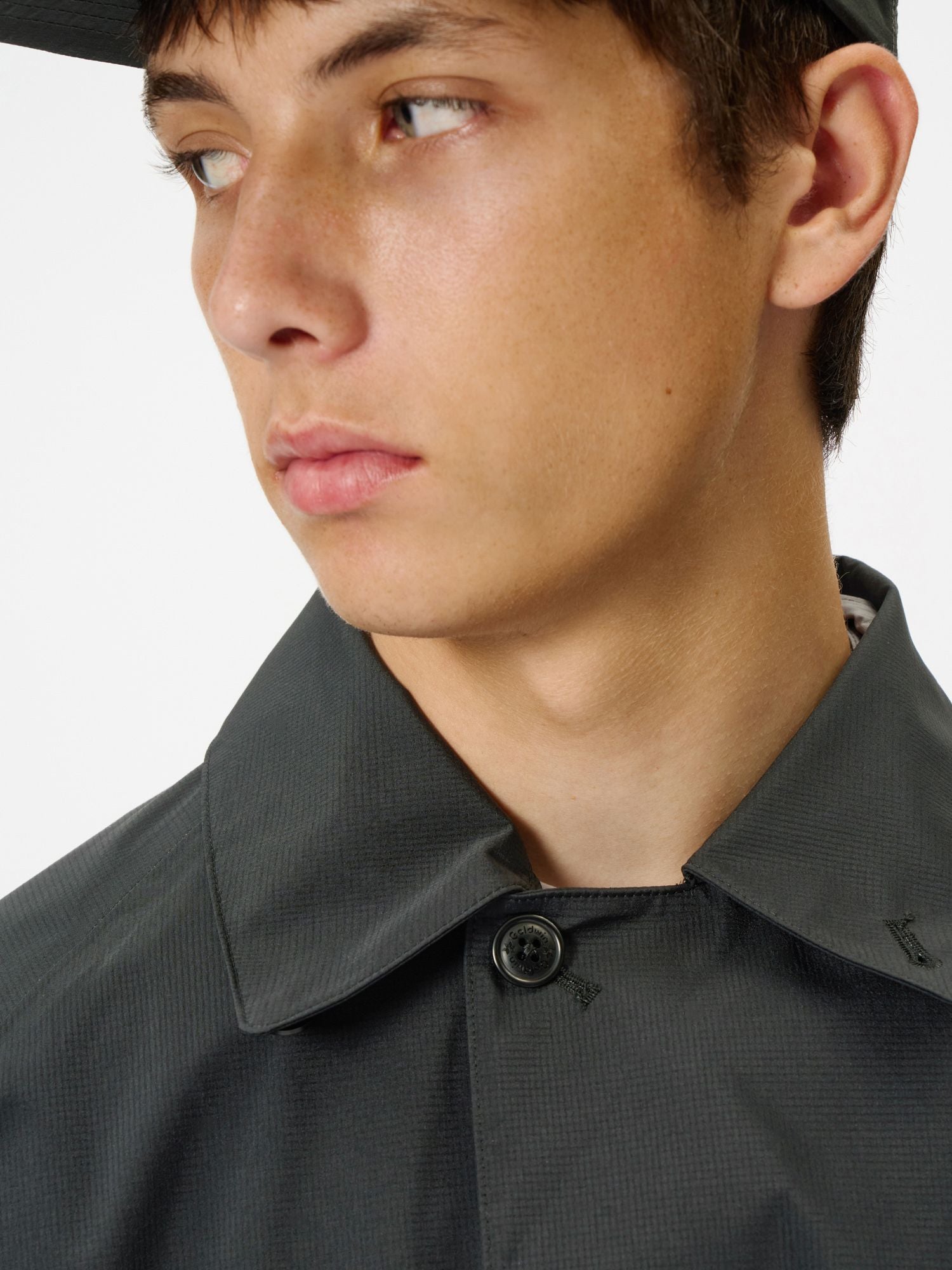 GORE-TEX Three-Quarter Overcoat (Unisex)