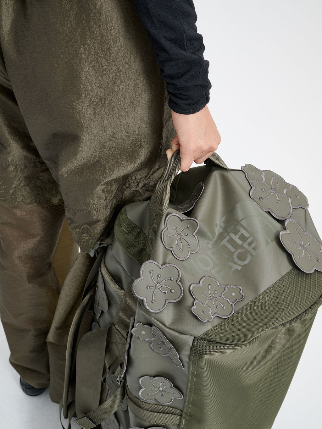 Cecily Bansen Base Camp Duffel M (Unisex)