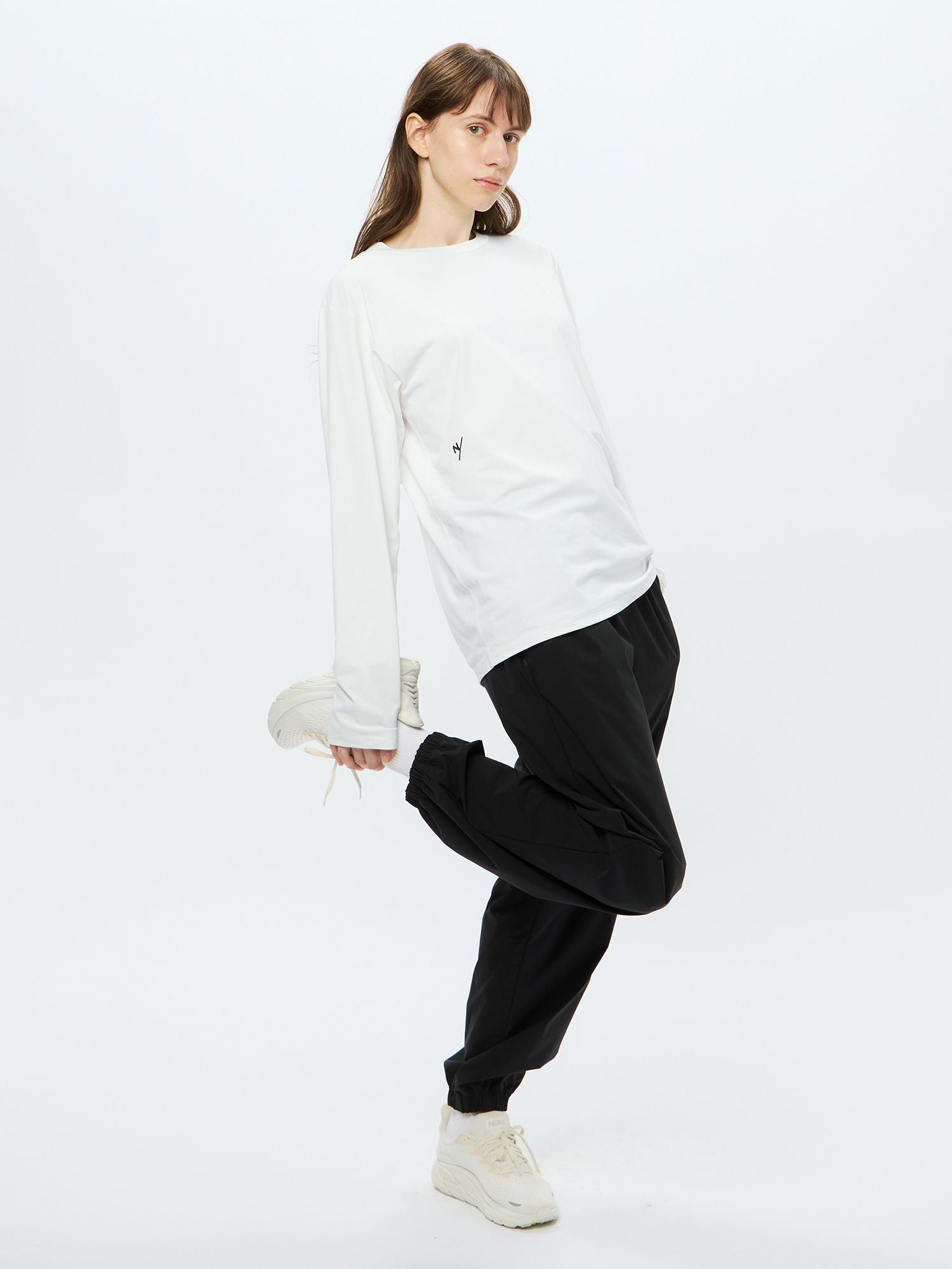 Hae Long Sleeve Small Logo Crew (Unisex)