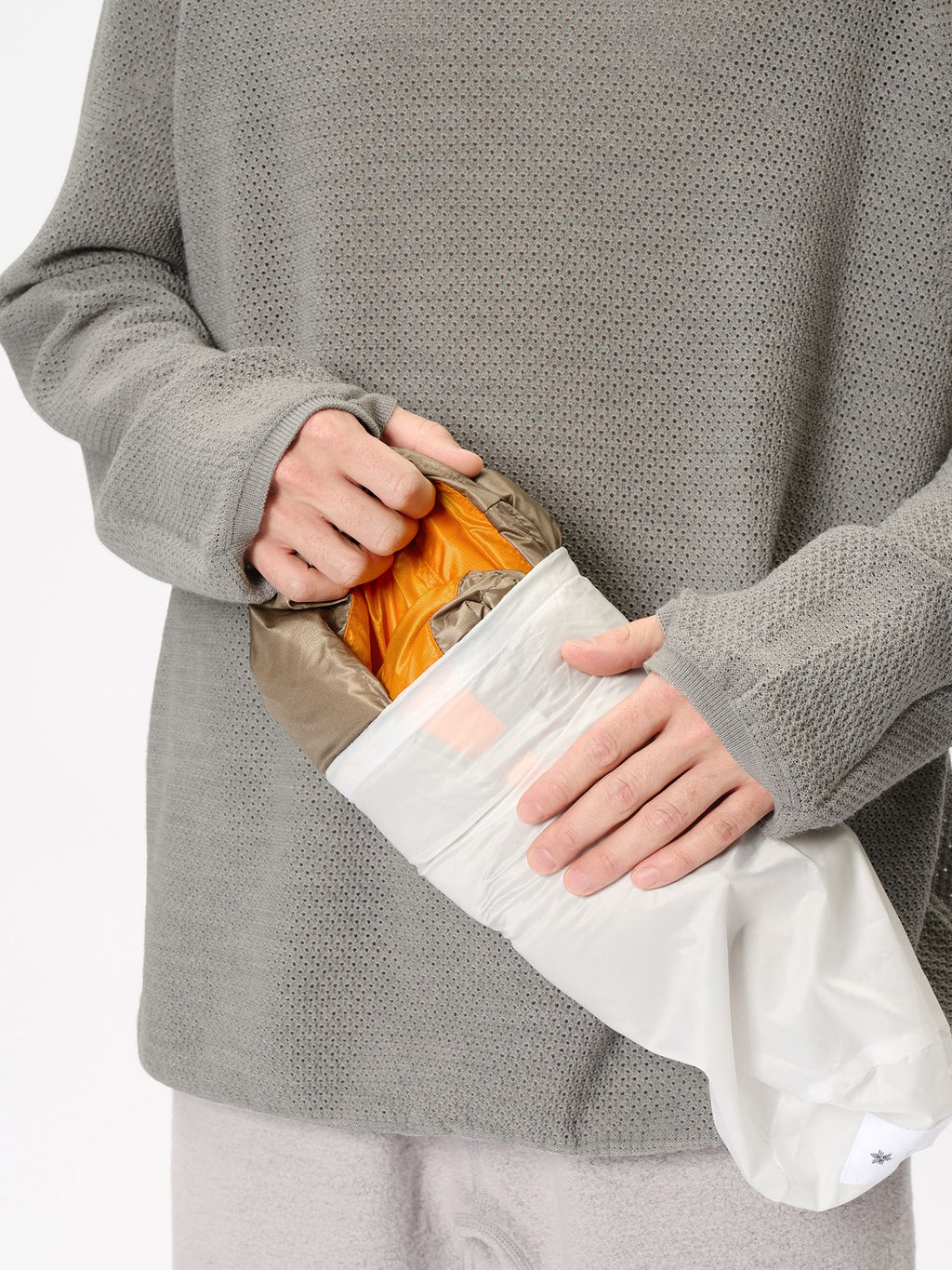 Goldwin 0 3-Dimensional Down Light Vest (Unisex)