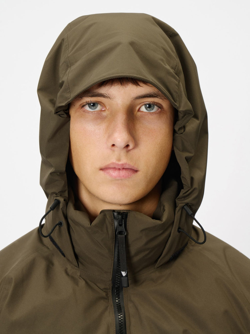 GORE-TEX 900 Fill Power Down Jacket (Unisex)