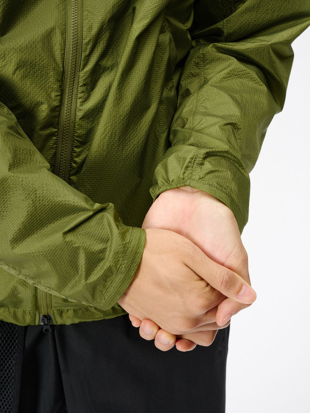 Airy Shell Packable Wind Jacket (Unisex)