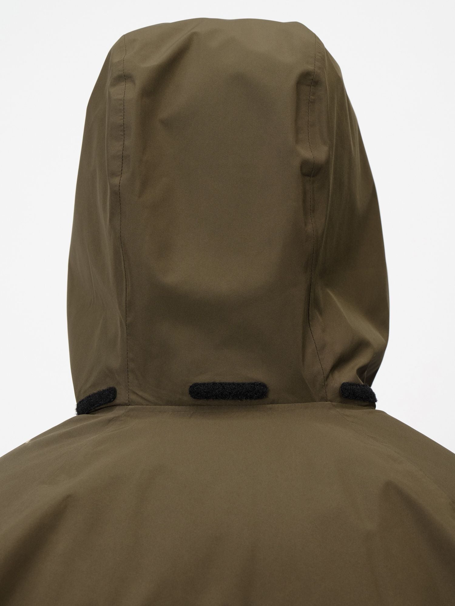 GORE-TEX 900 Fill Power Down Jacket (Unisex)