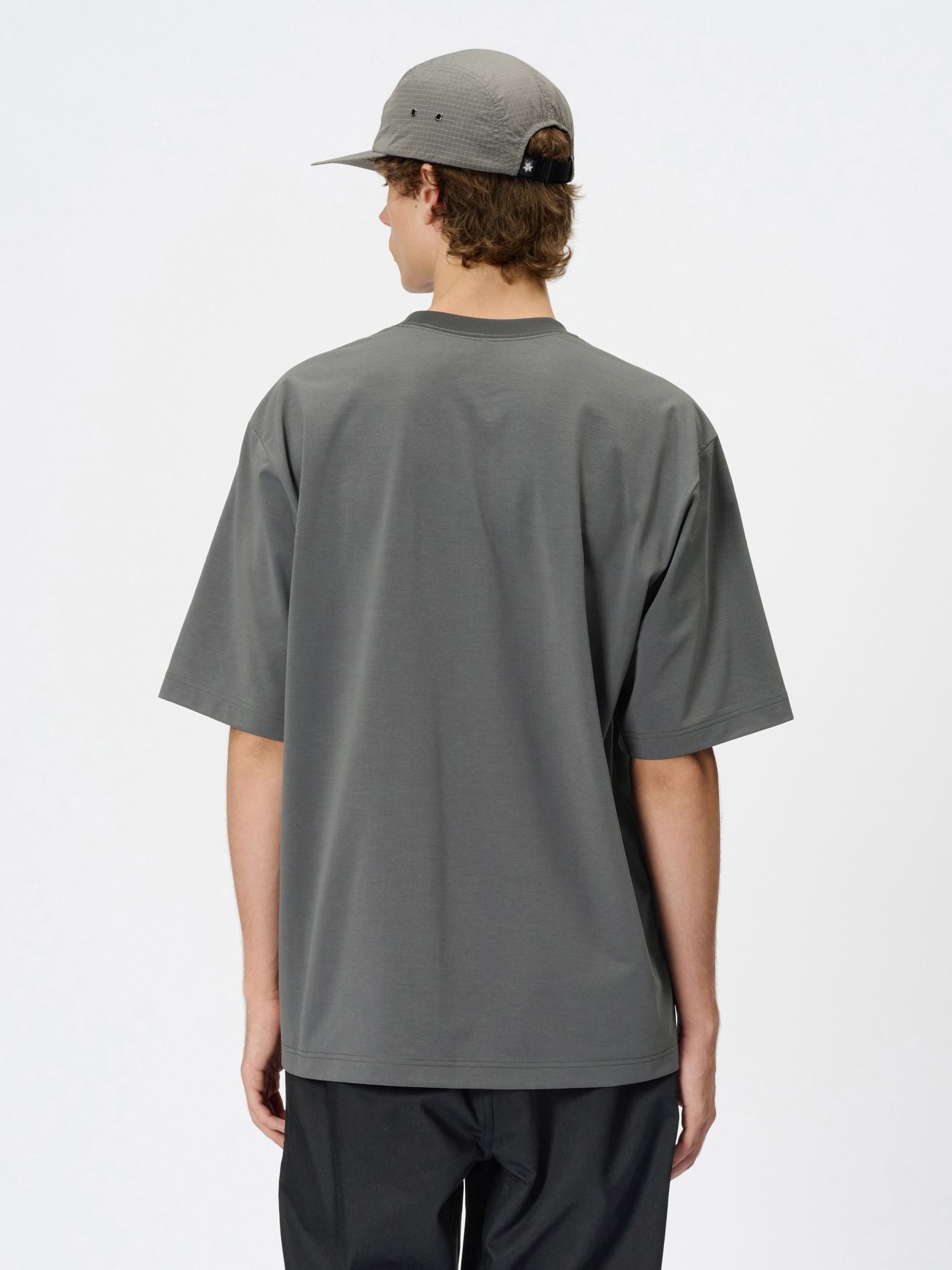 Oversized Pocket T-Shirt (Unisex)