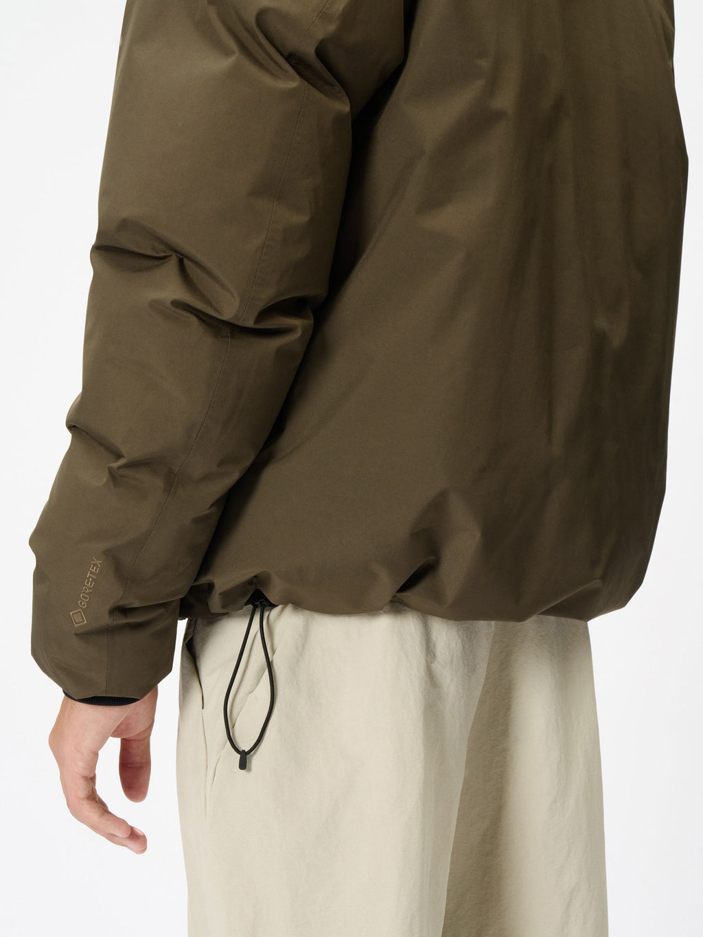 GORE-TEX 900 Fill Power Down Jacket (Unisex)