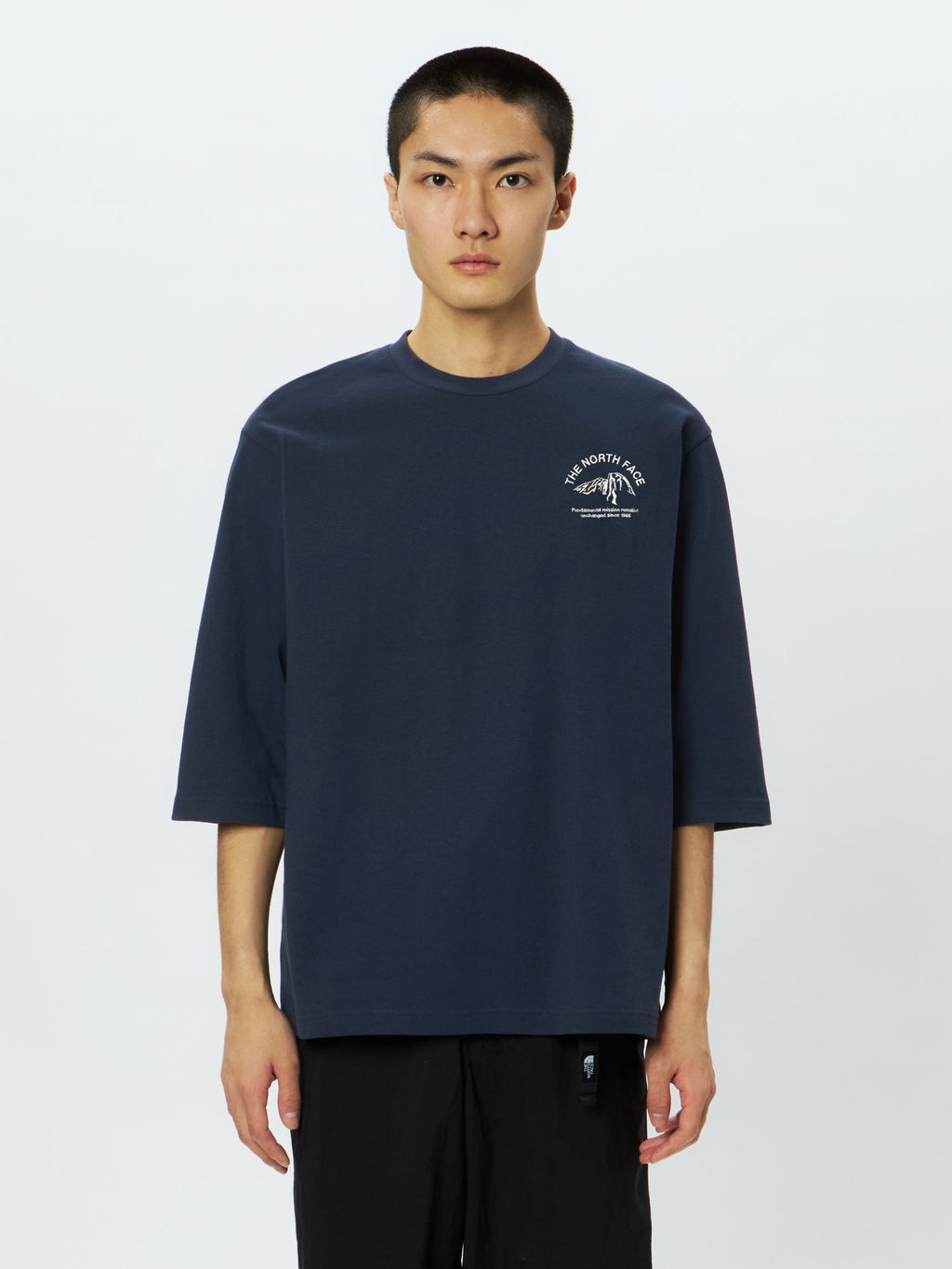 Quarter Sleeve One Point Logo Tee (Unisex)