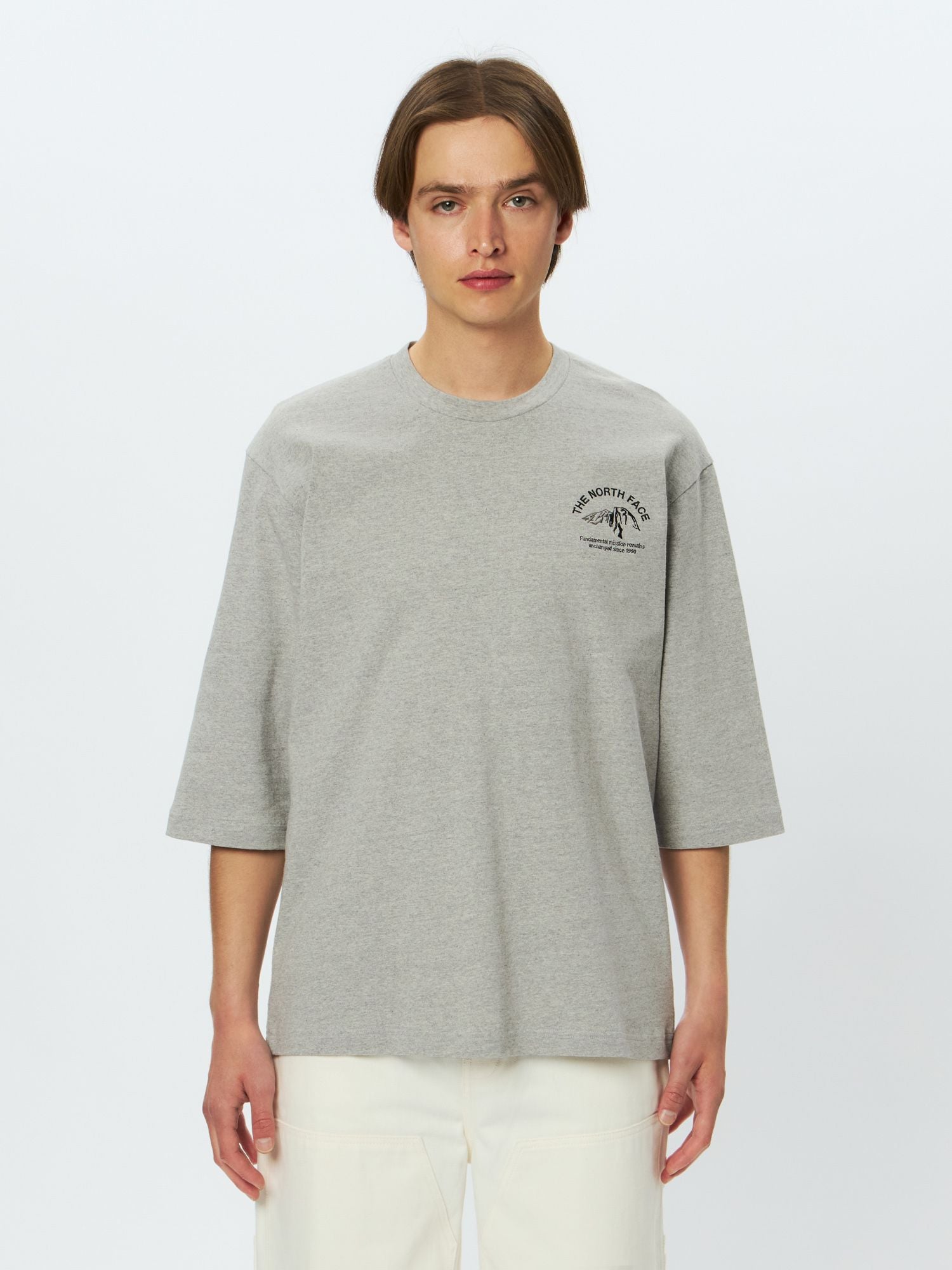 Quarter Sleeve One Point Logo Tee (Unisex)