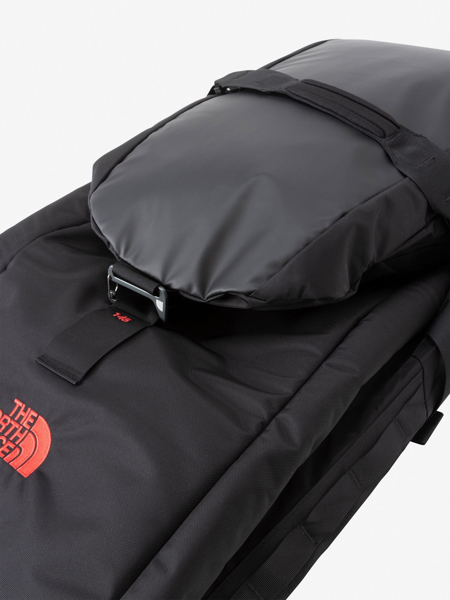 Base Camp Snow Roller