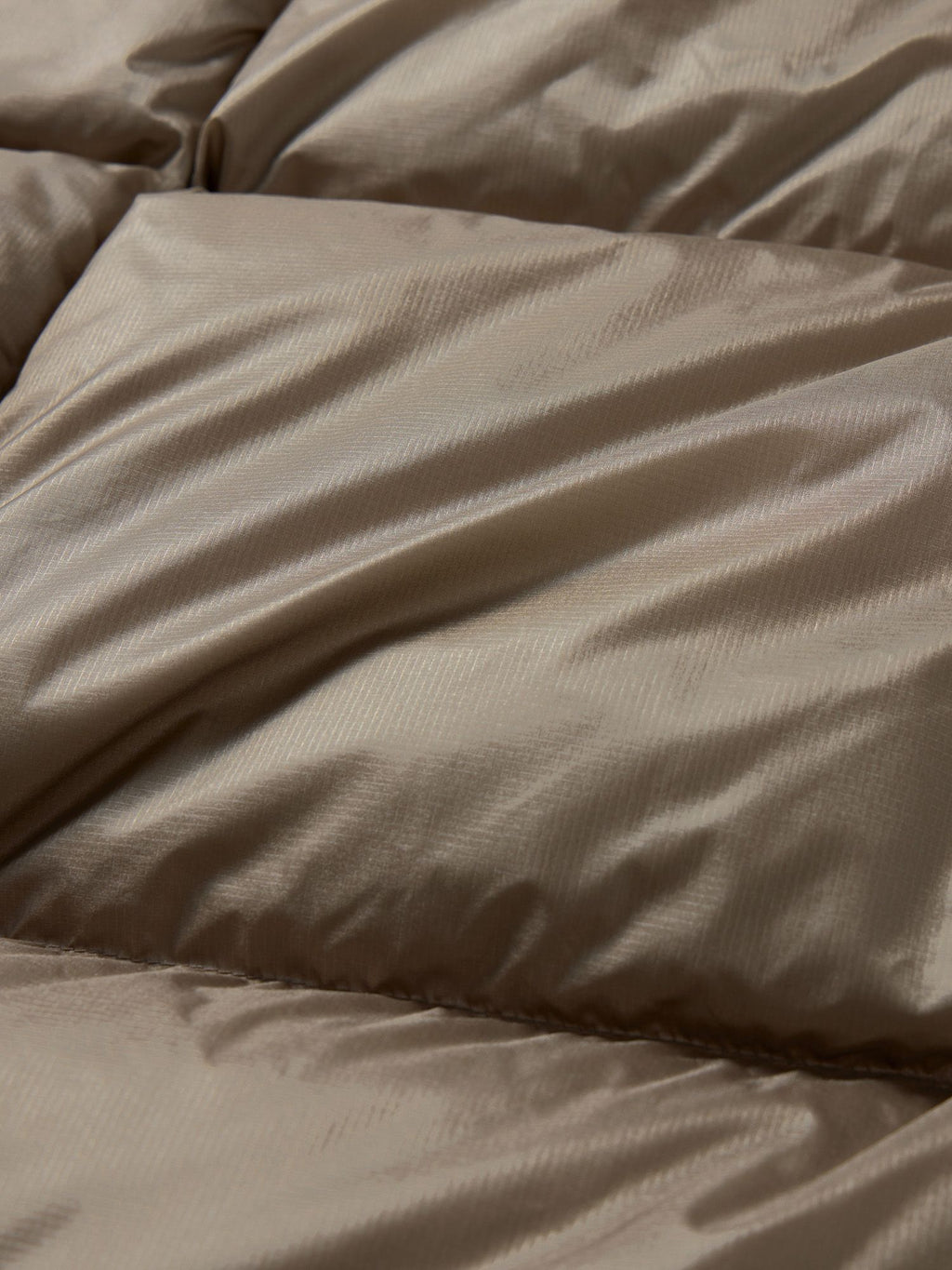 Goldwin 0 3-Dimensional Down Light Vest (Unisex)