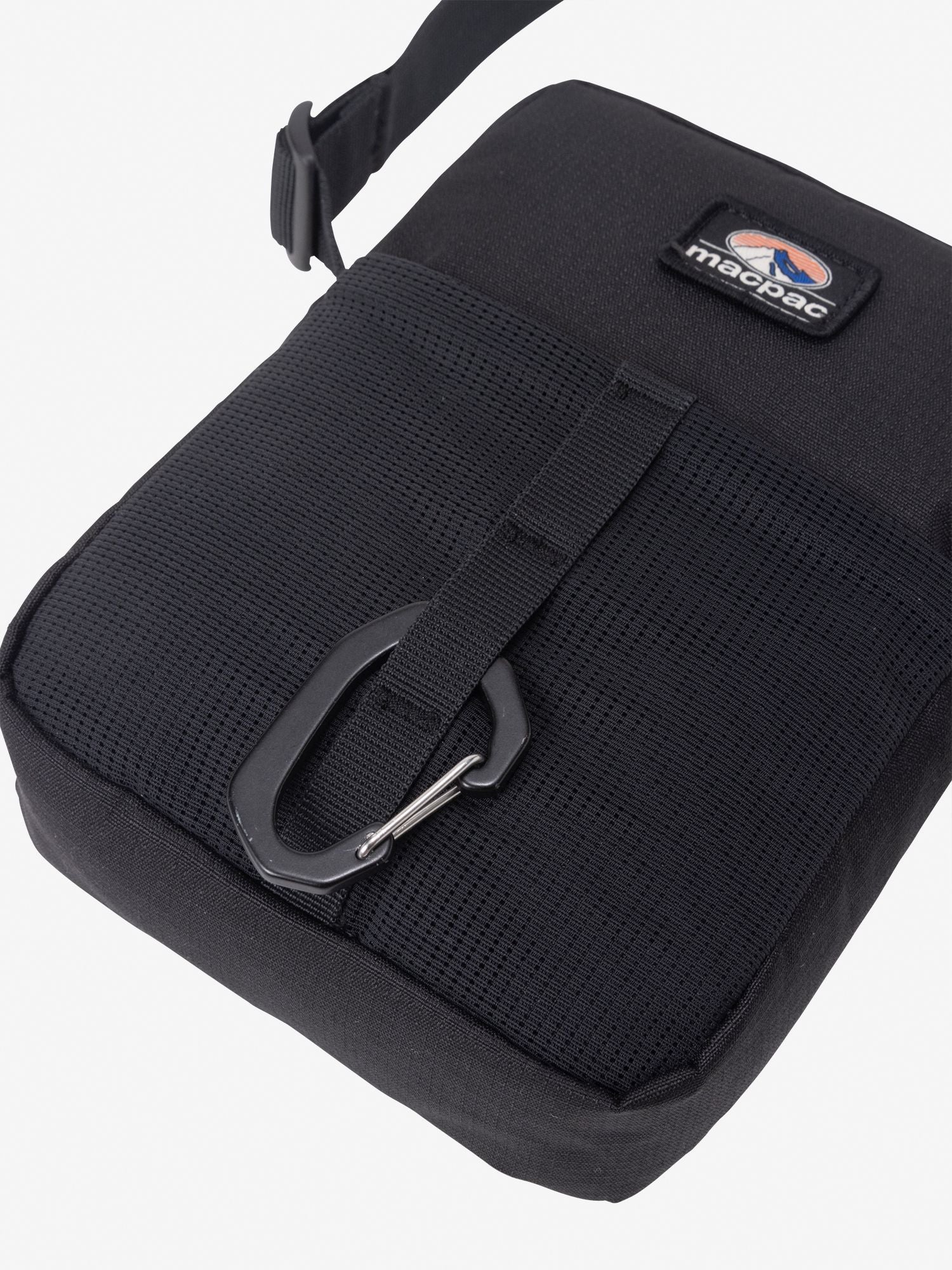 Wilderness Crossbody