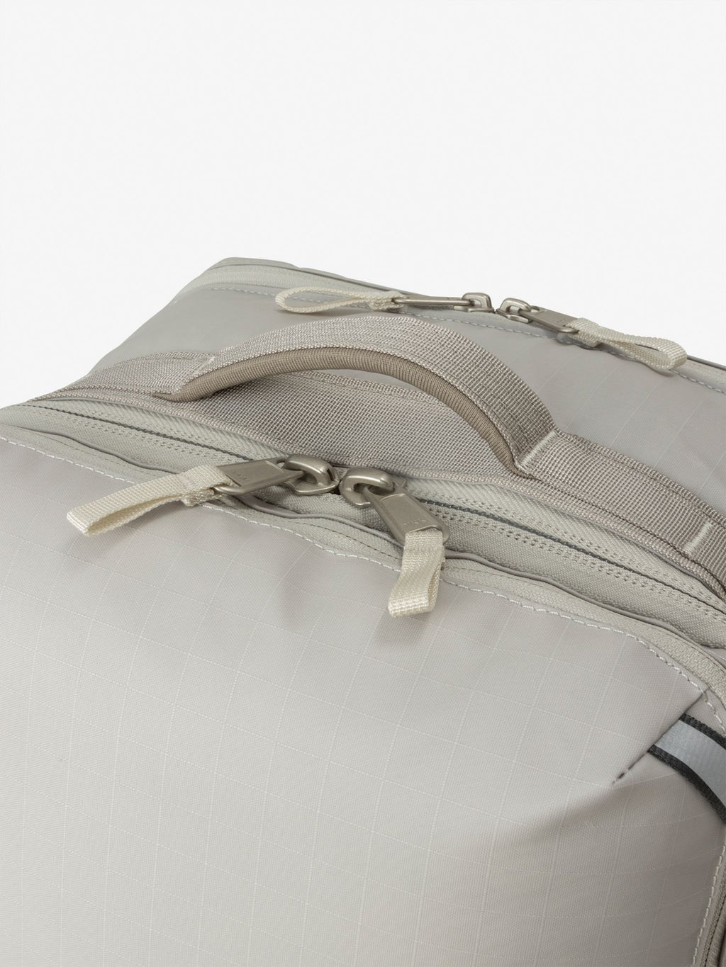 Base Camp Voyager Daypack L